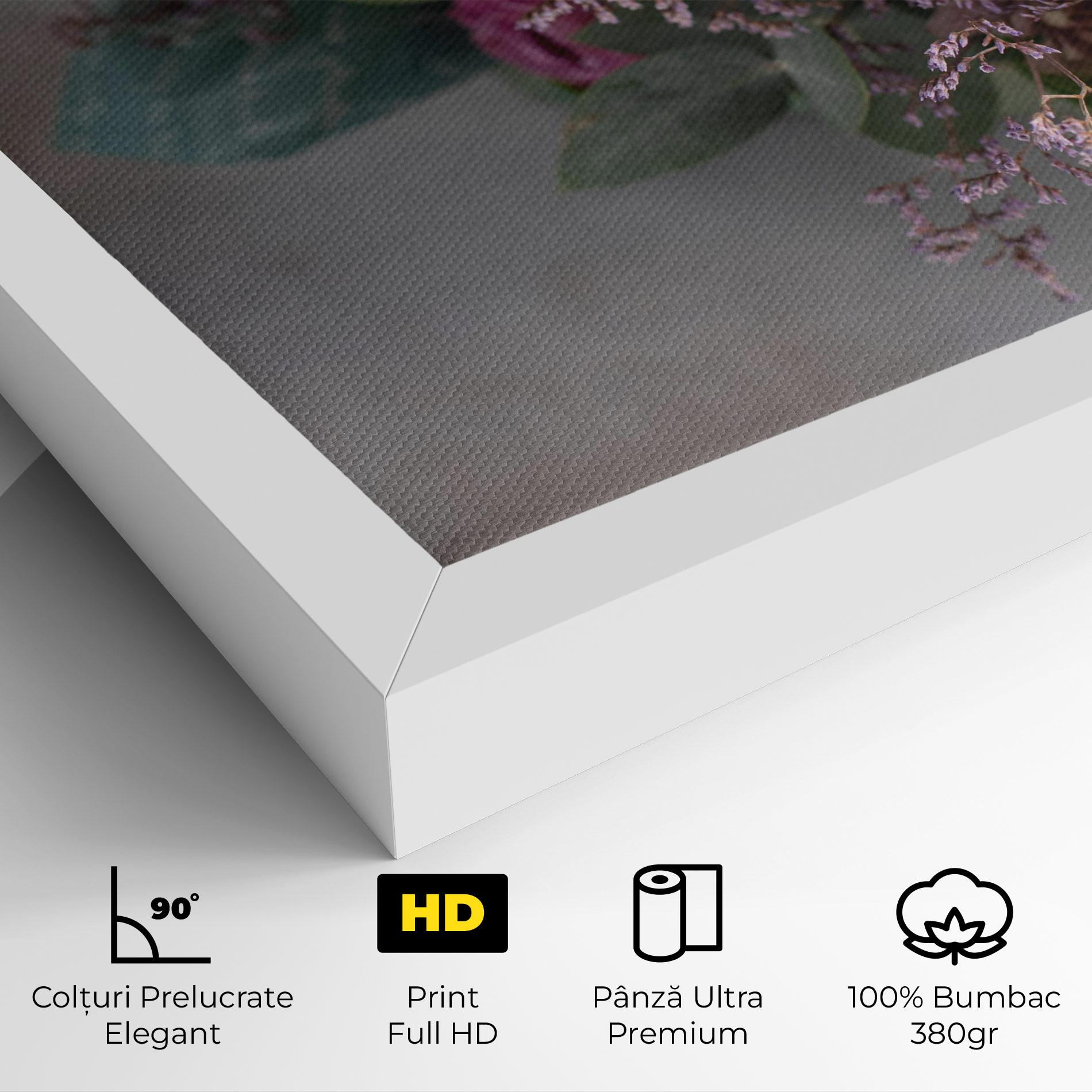 Tablou Canvas Cream Purple Bouquet mockup 4