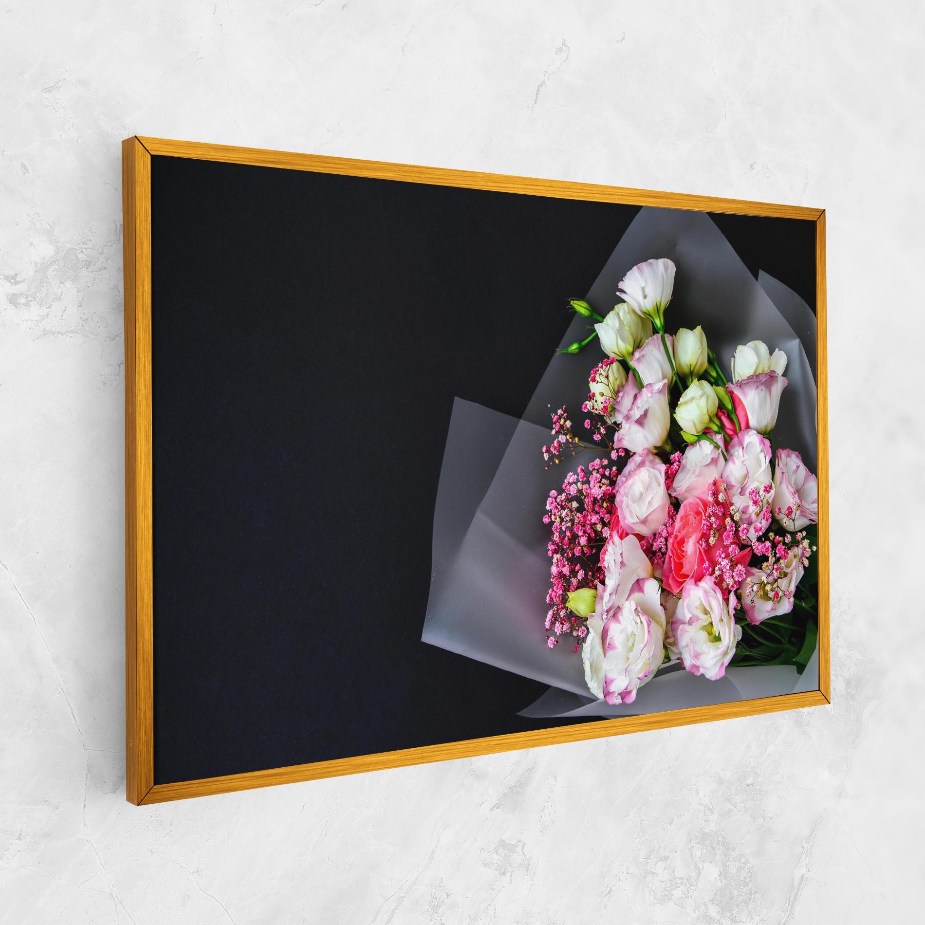 Tablou Canvas Cute Roses Bouquet mockup 1