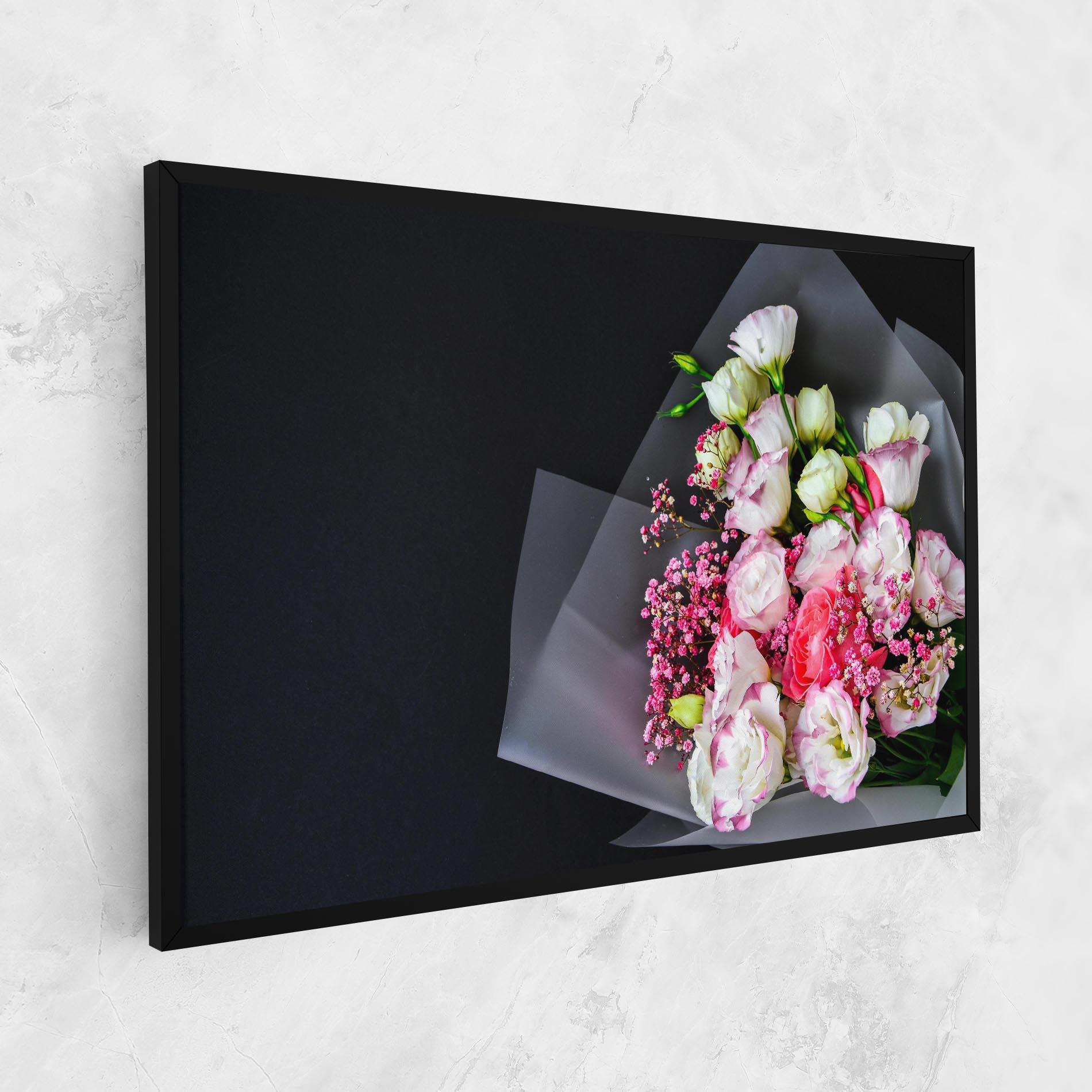 Tablou Canvas Cute Roses Bouquet mockup 1