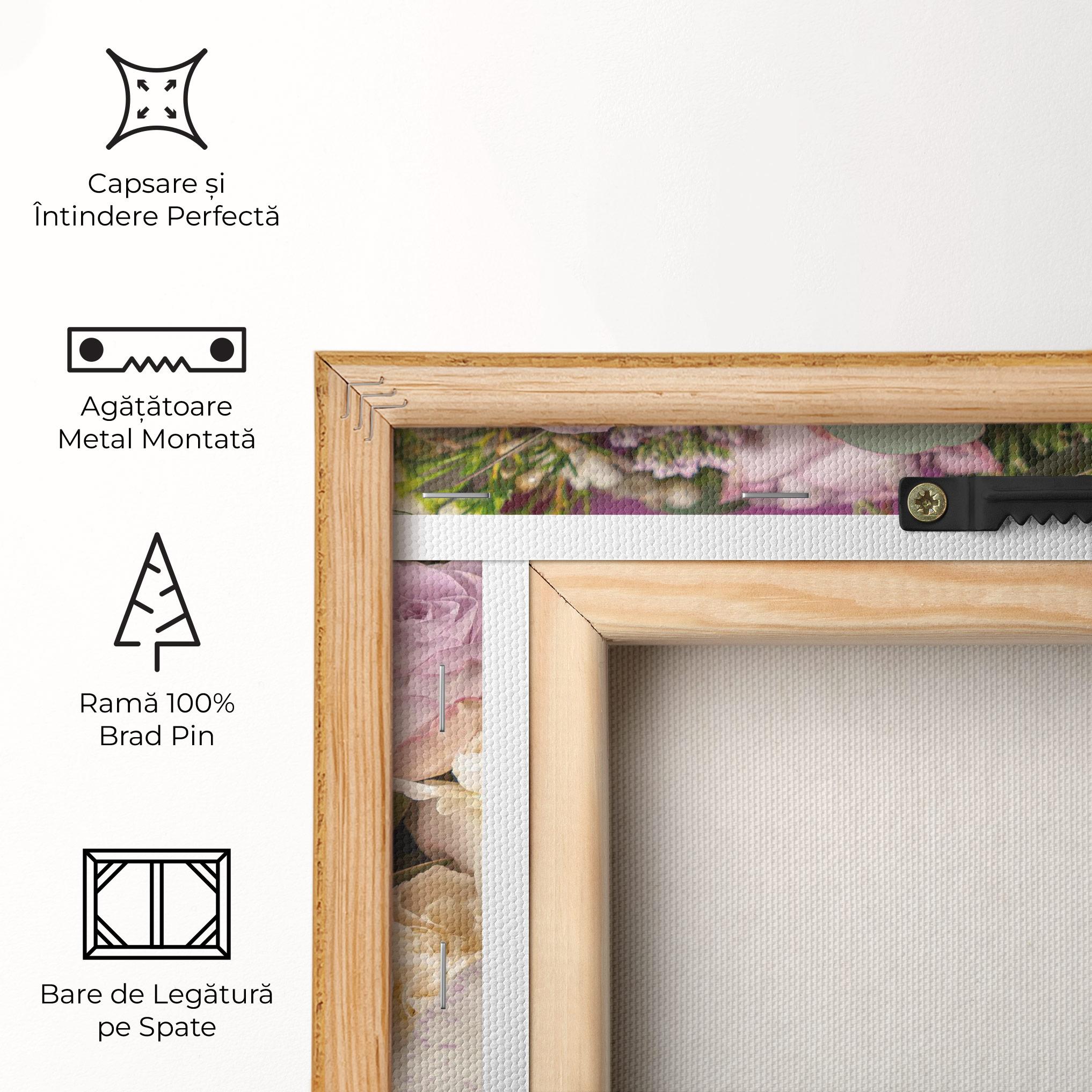 Tablou Canvas Cute Purple Bouquet mockup 5