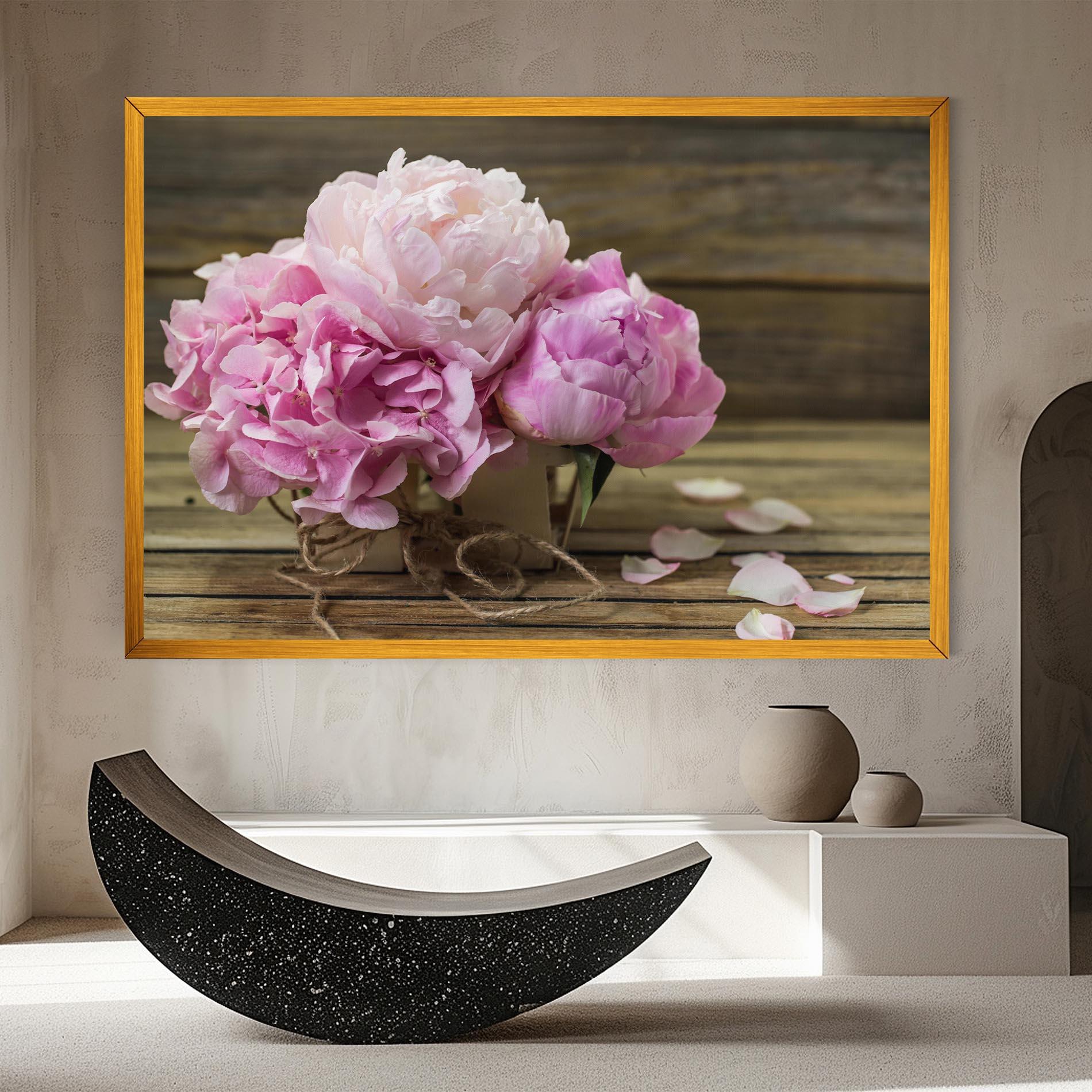 Tablou Canvas Peony On Table mockup 8