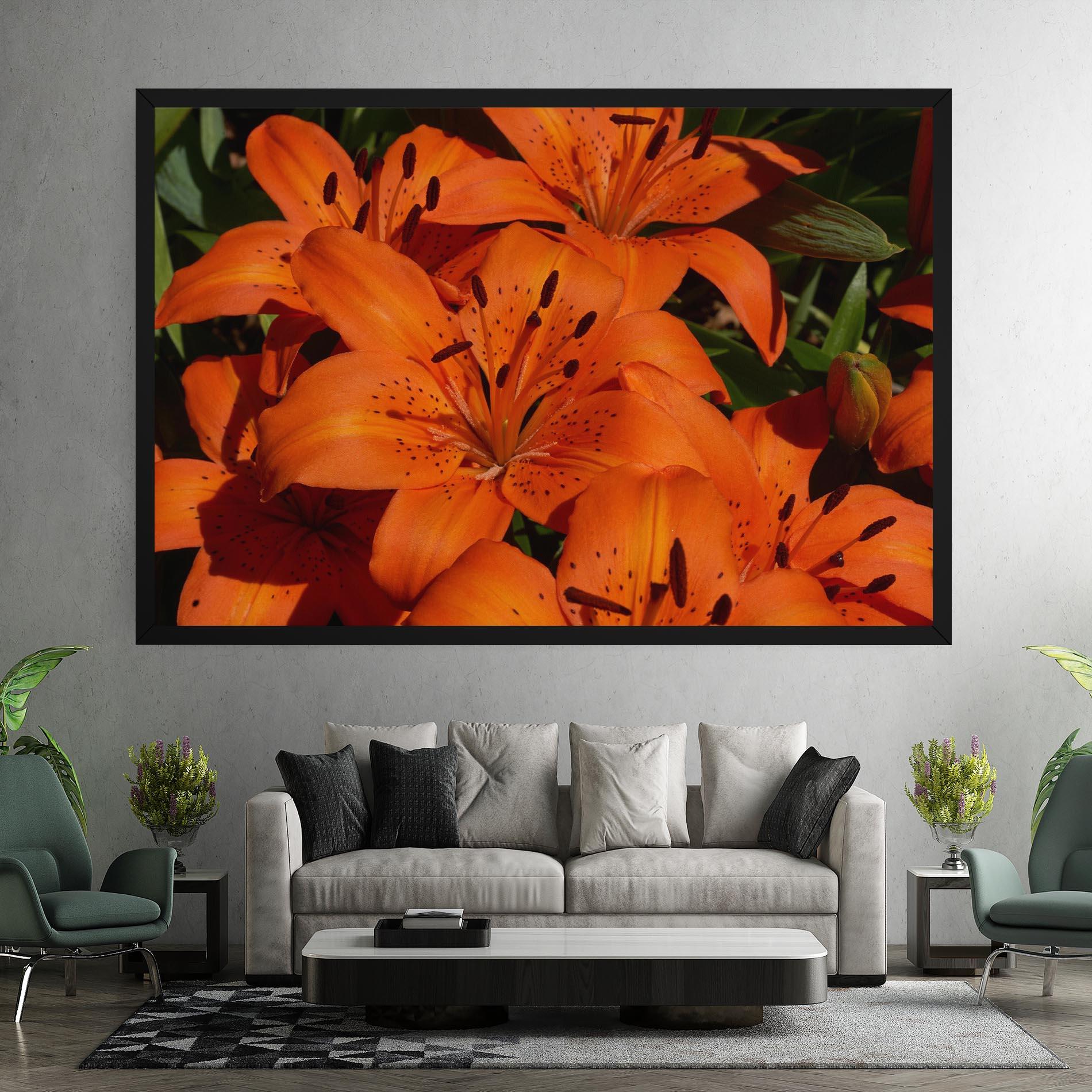 Tablou Canvas Orange Lily In The Sun mockup 7