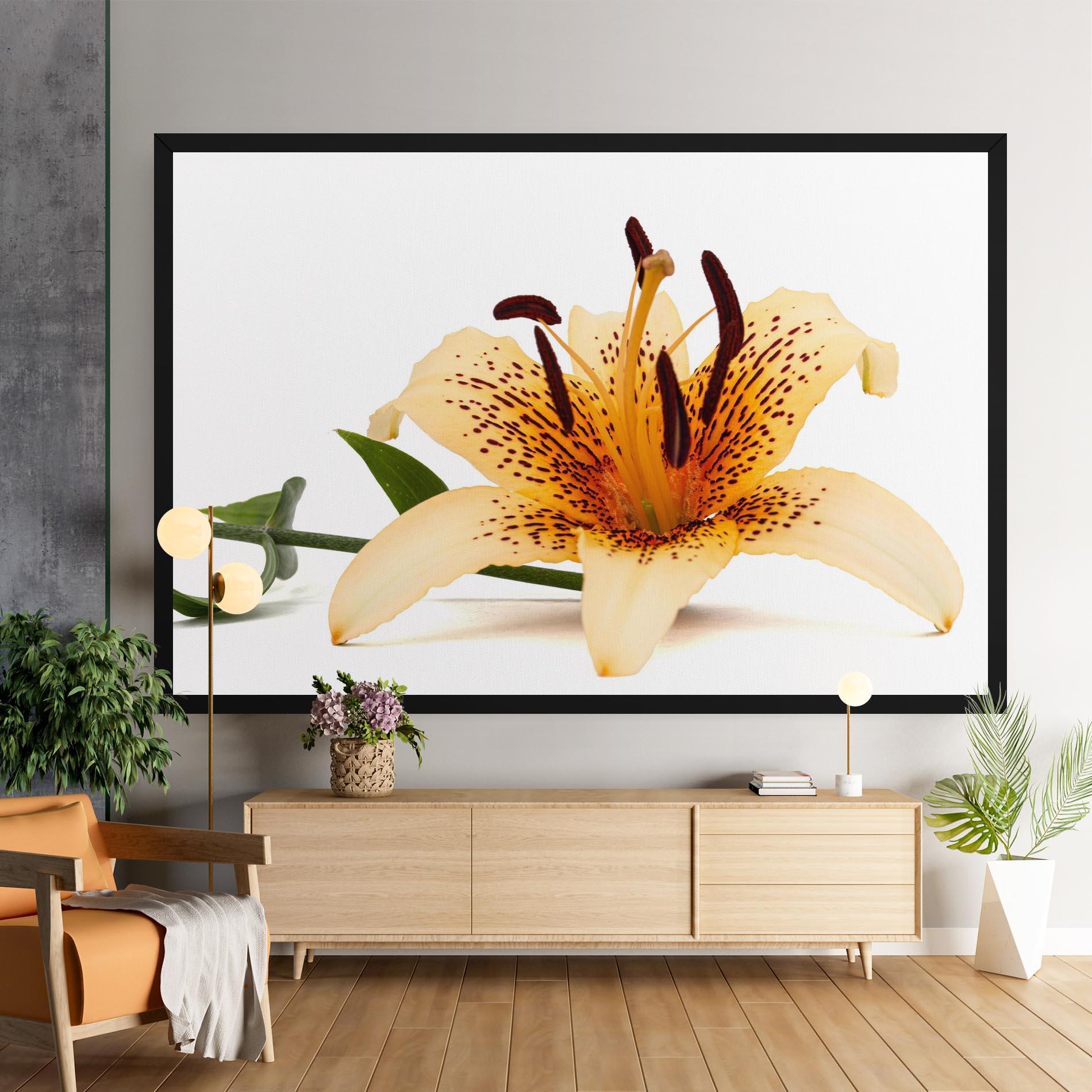 Tablou Canvas Big Yellow Lily mockup 9