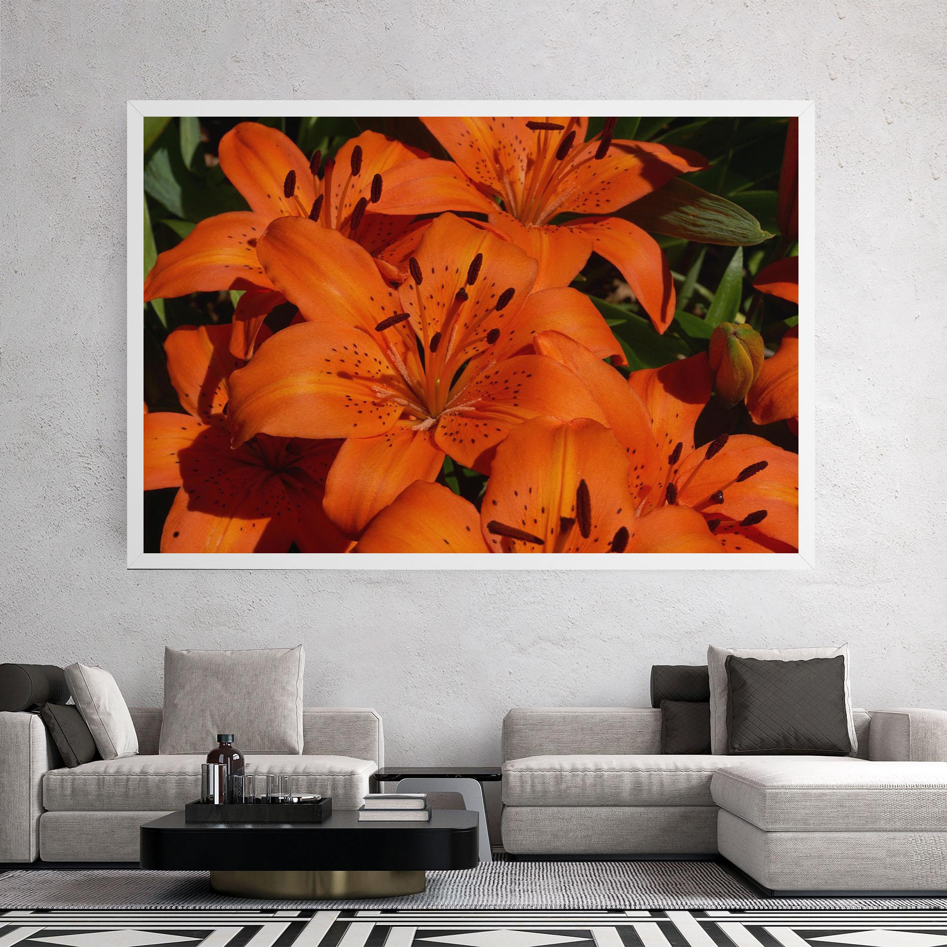 Tablou Canvas Orange Lily In The Sun mockup 2