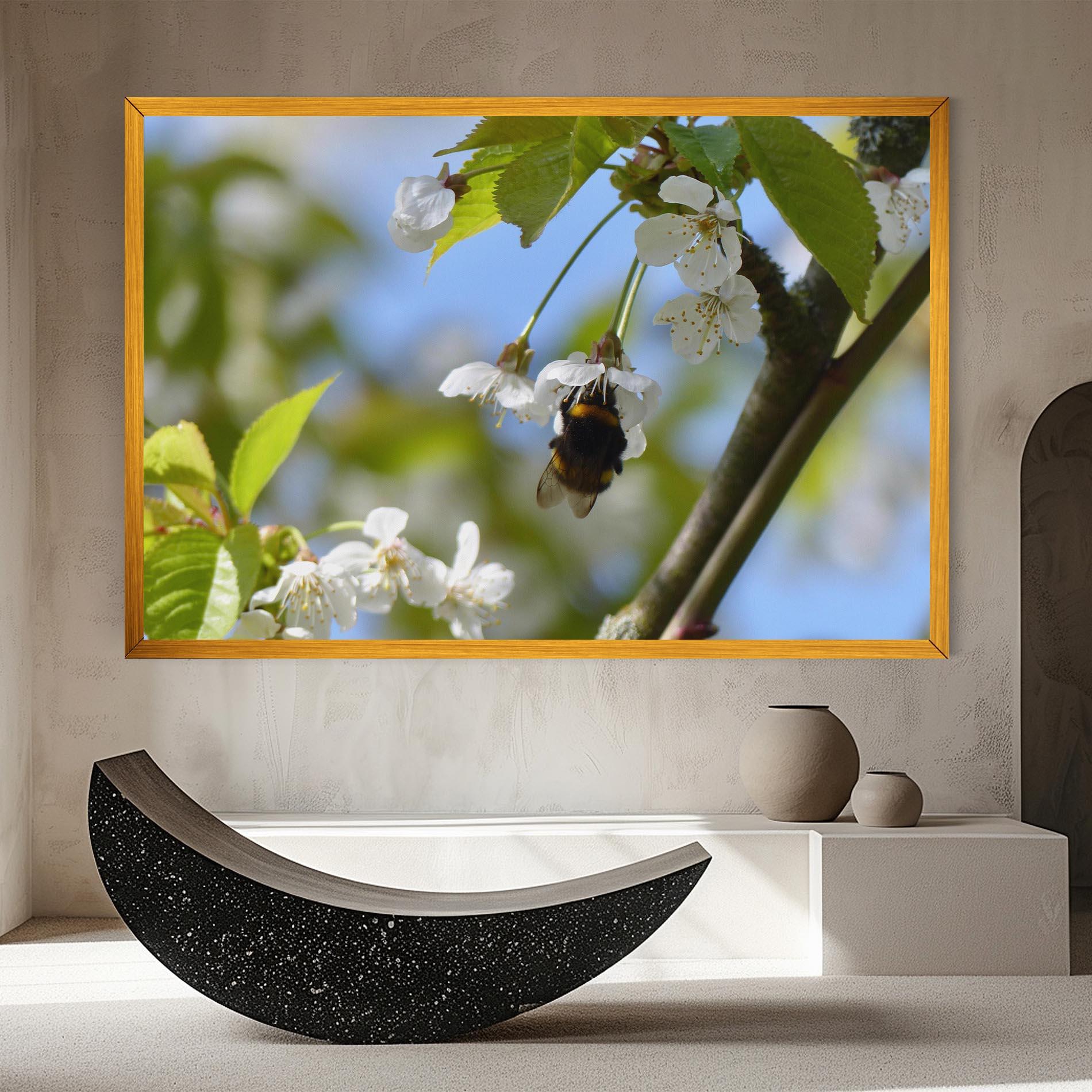 Tablou Canvas Bee Wild Tree mockup 8