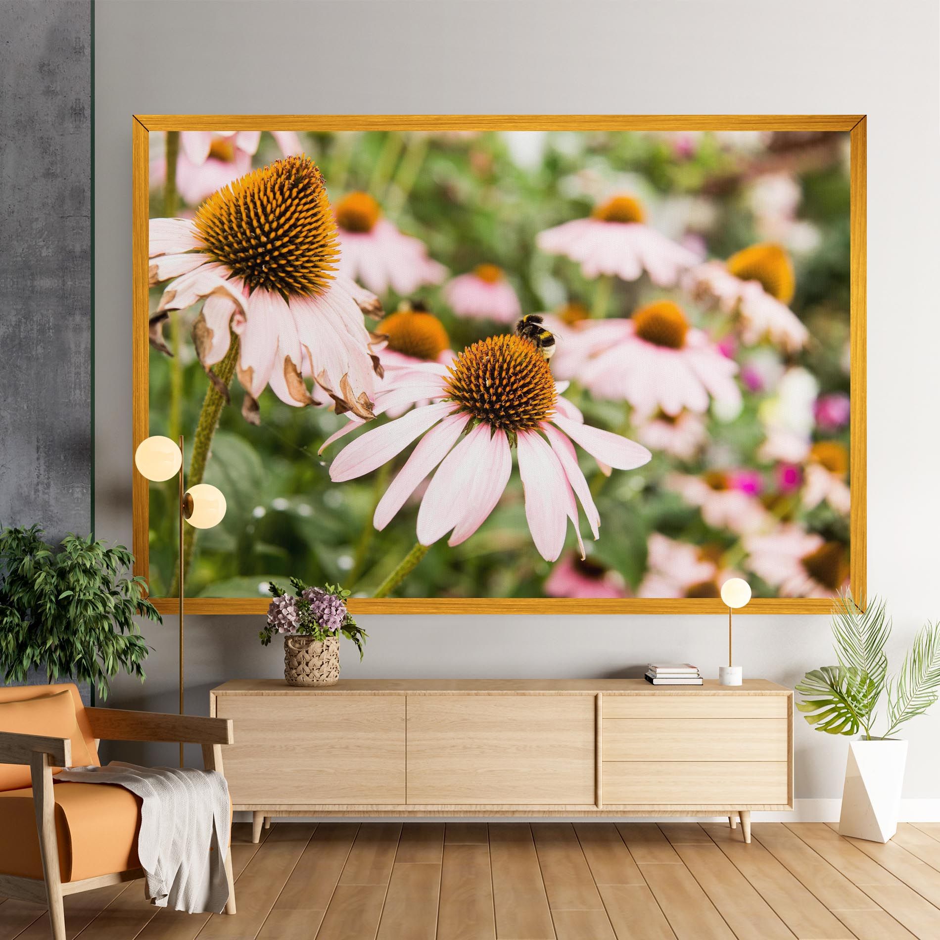 Daylight Bee mockup 9