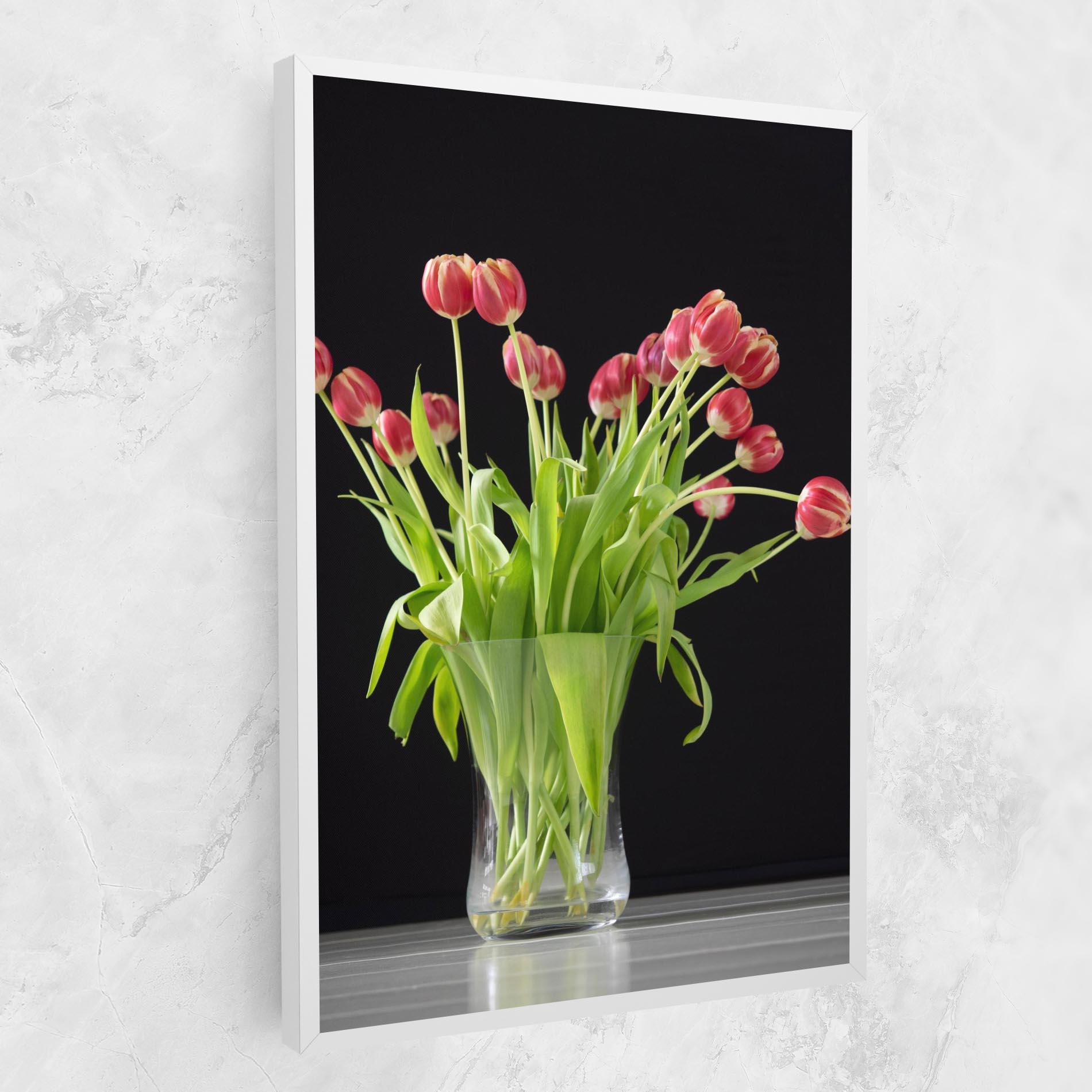 Tablou Canvas Tiny Tulips Vase mockup 1