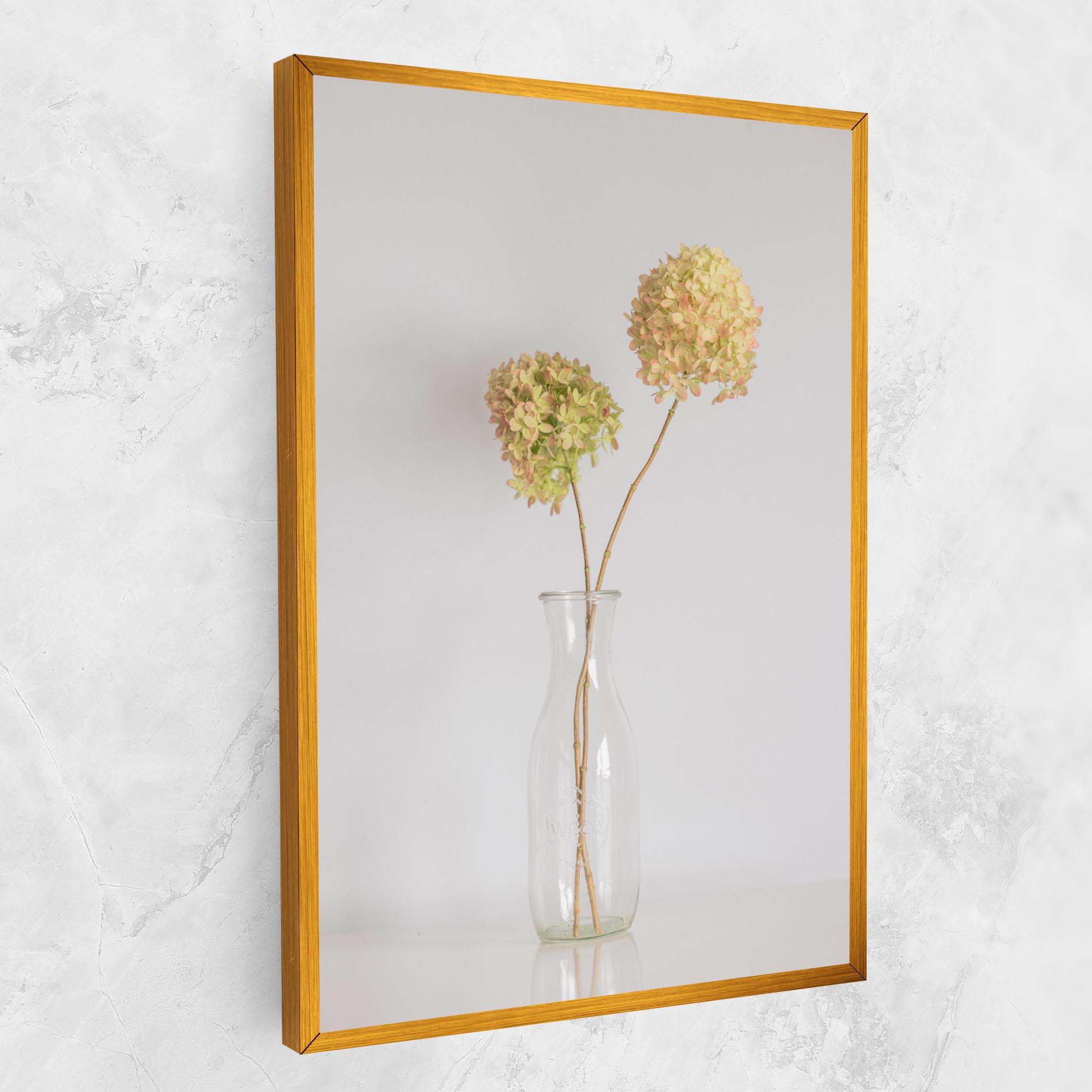 Tablou Canvas Pretty Flower Vase mockup 1