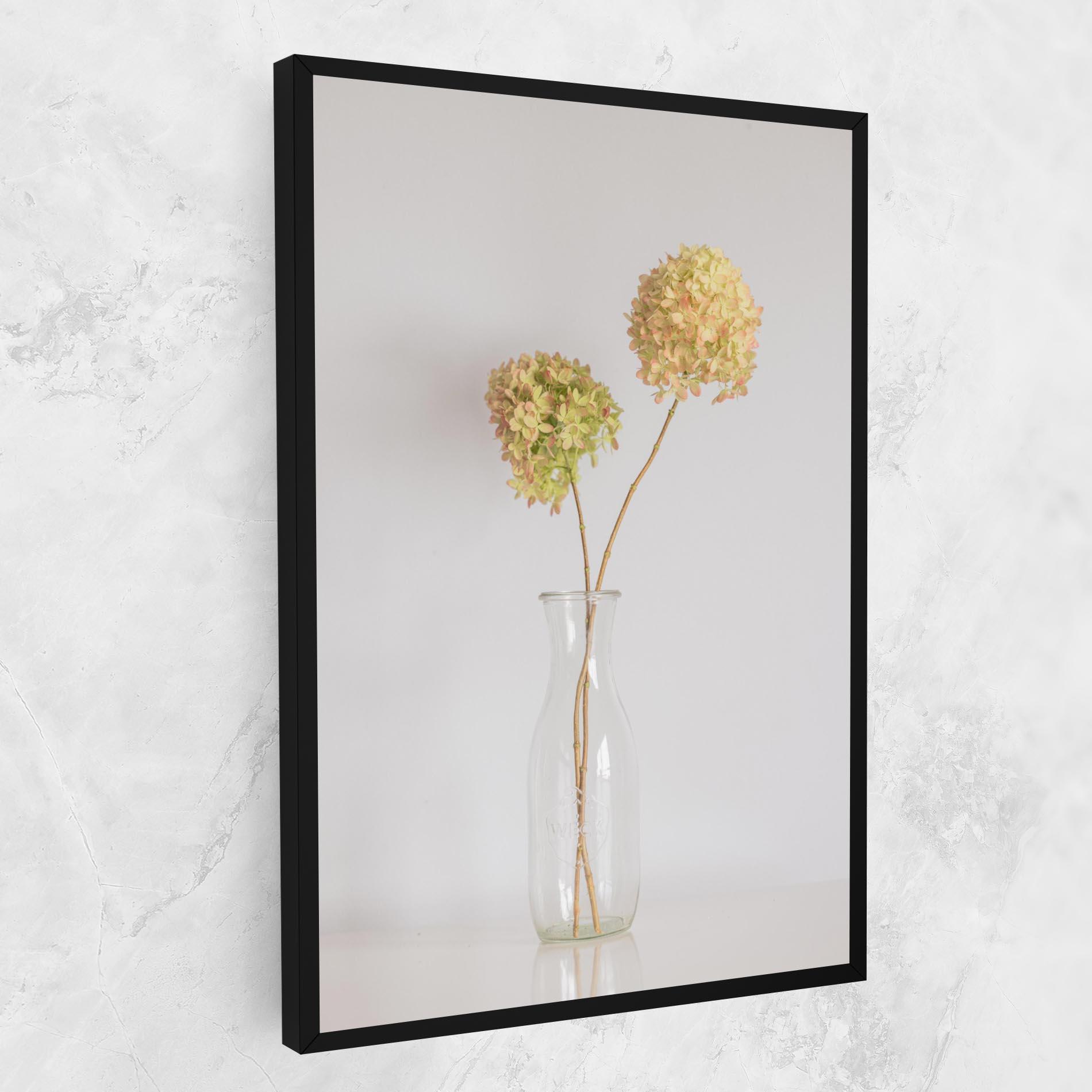 Tablou Canvas Pretty Flower Vase mockup 1