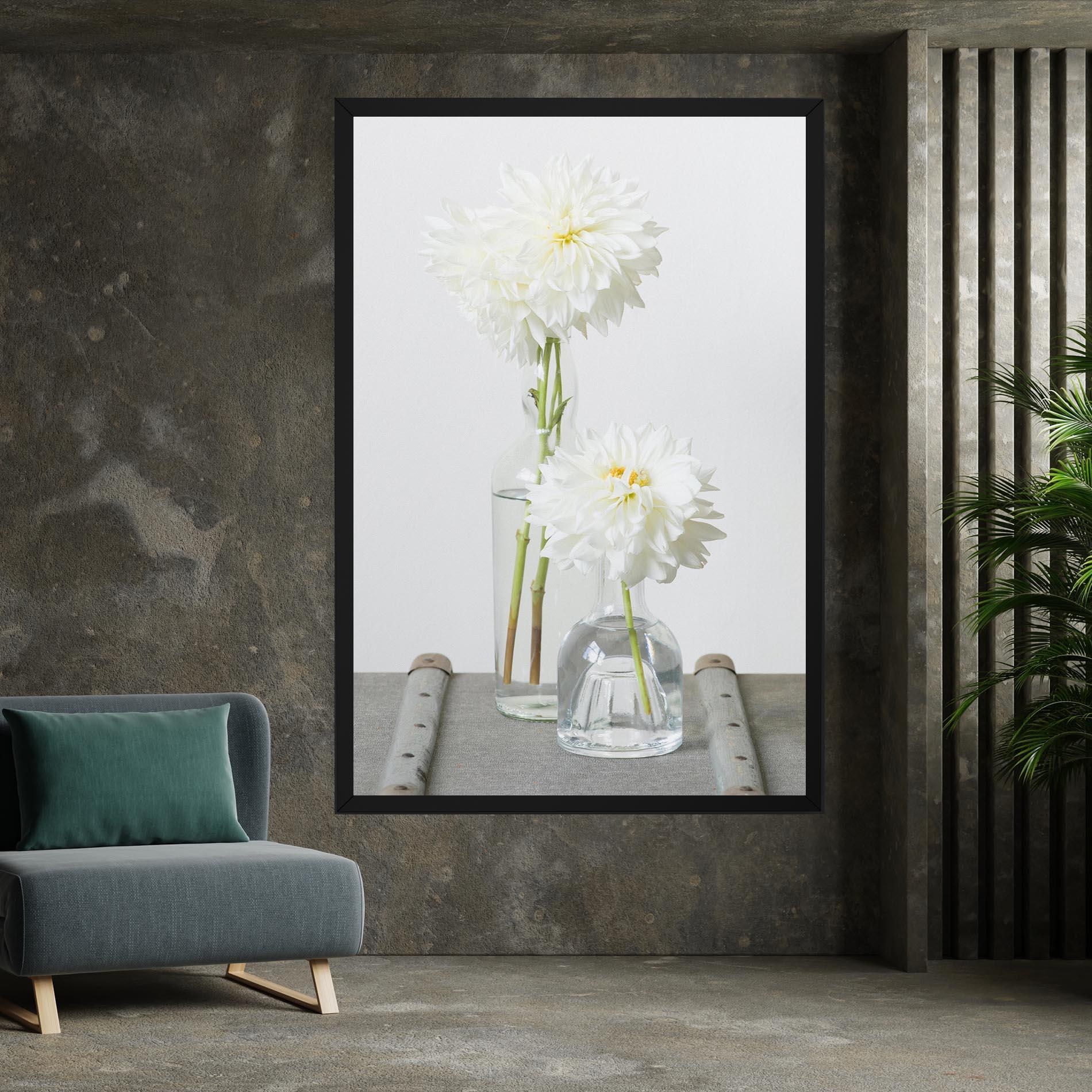 Tablou Canvas Big Flower Vase mockup 7
