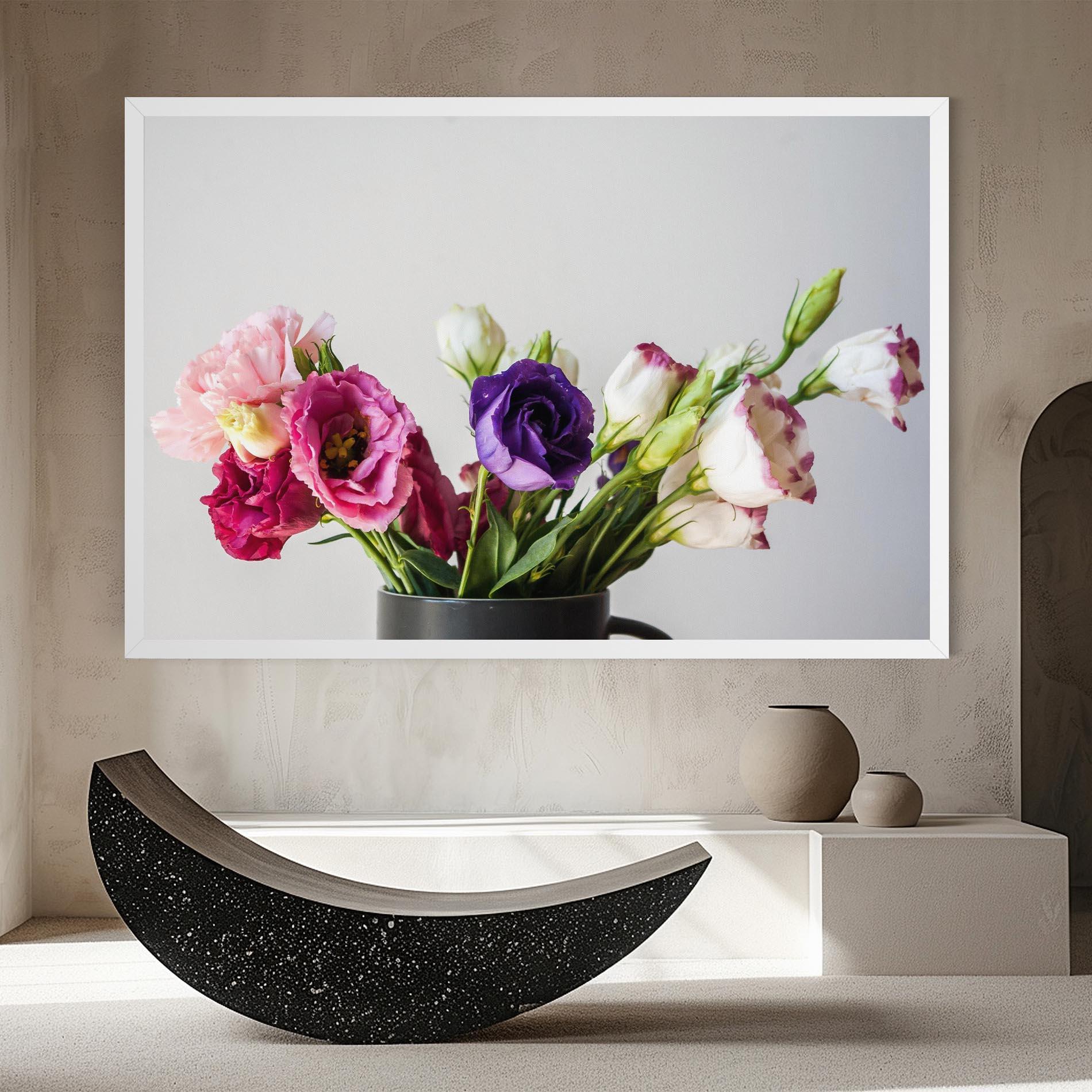 Tablou Canvas Flowers In Vase mockup 8