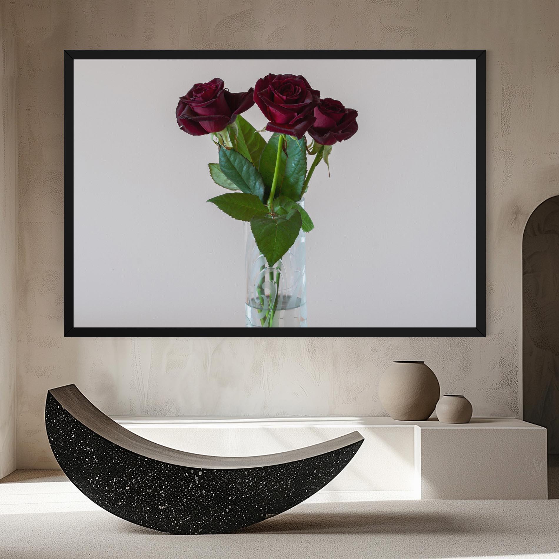 Tablou Canvas Red Roses Vase mockup 8