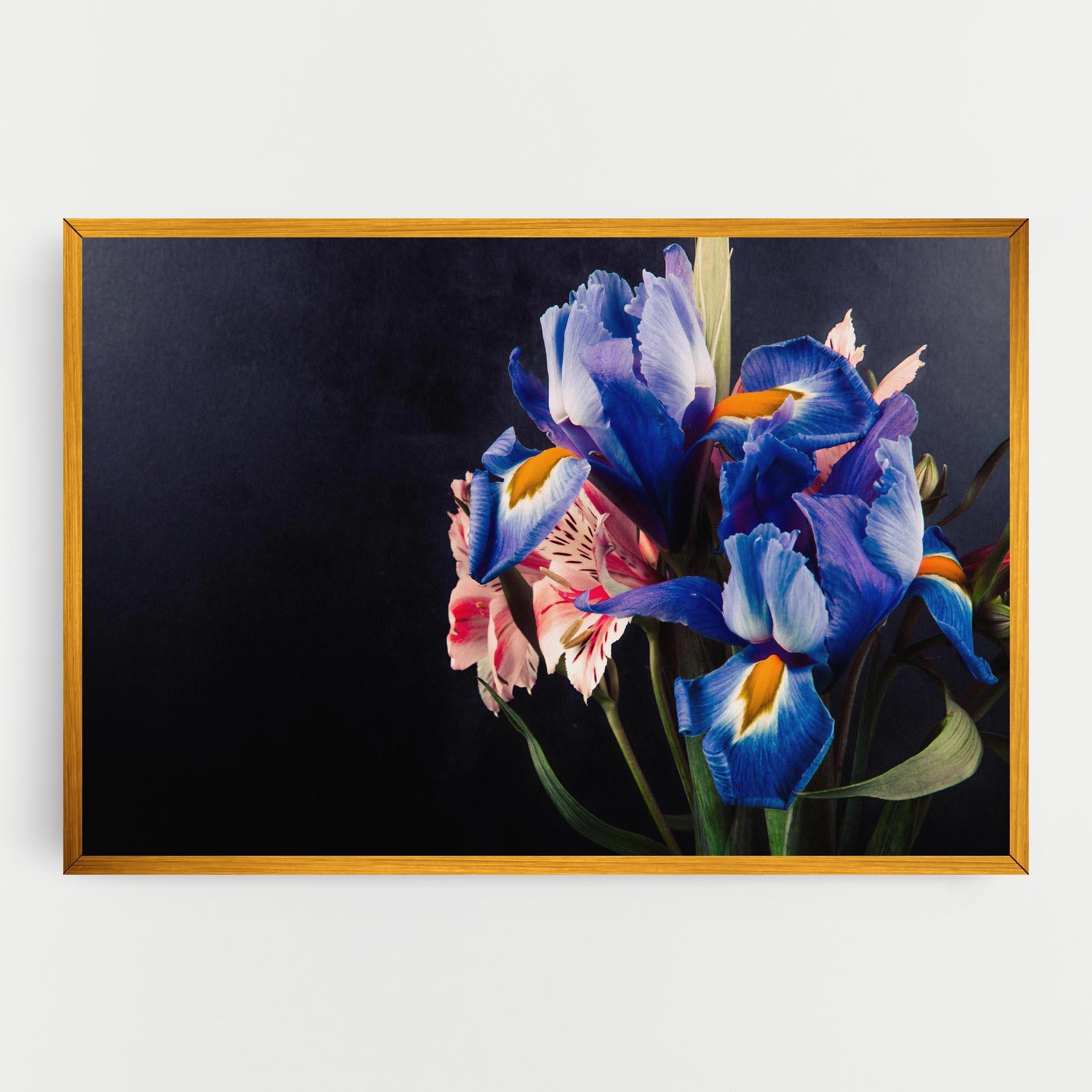 Tablou Canvas Iris Bouquet mockup 0