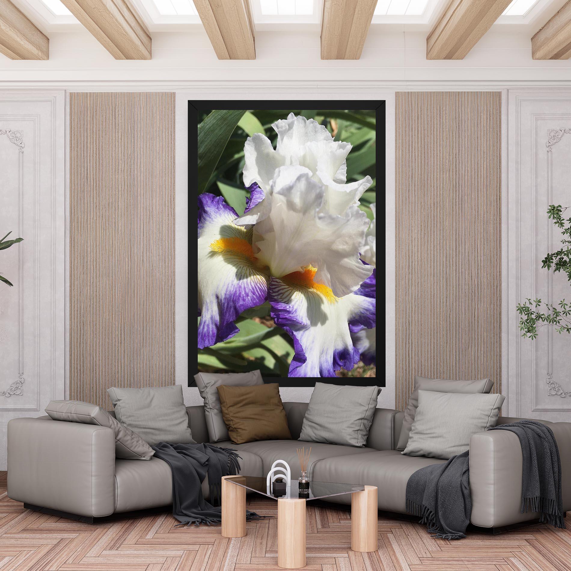 Tablou Canvas Garden White Purple Irirs mockup 6
