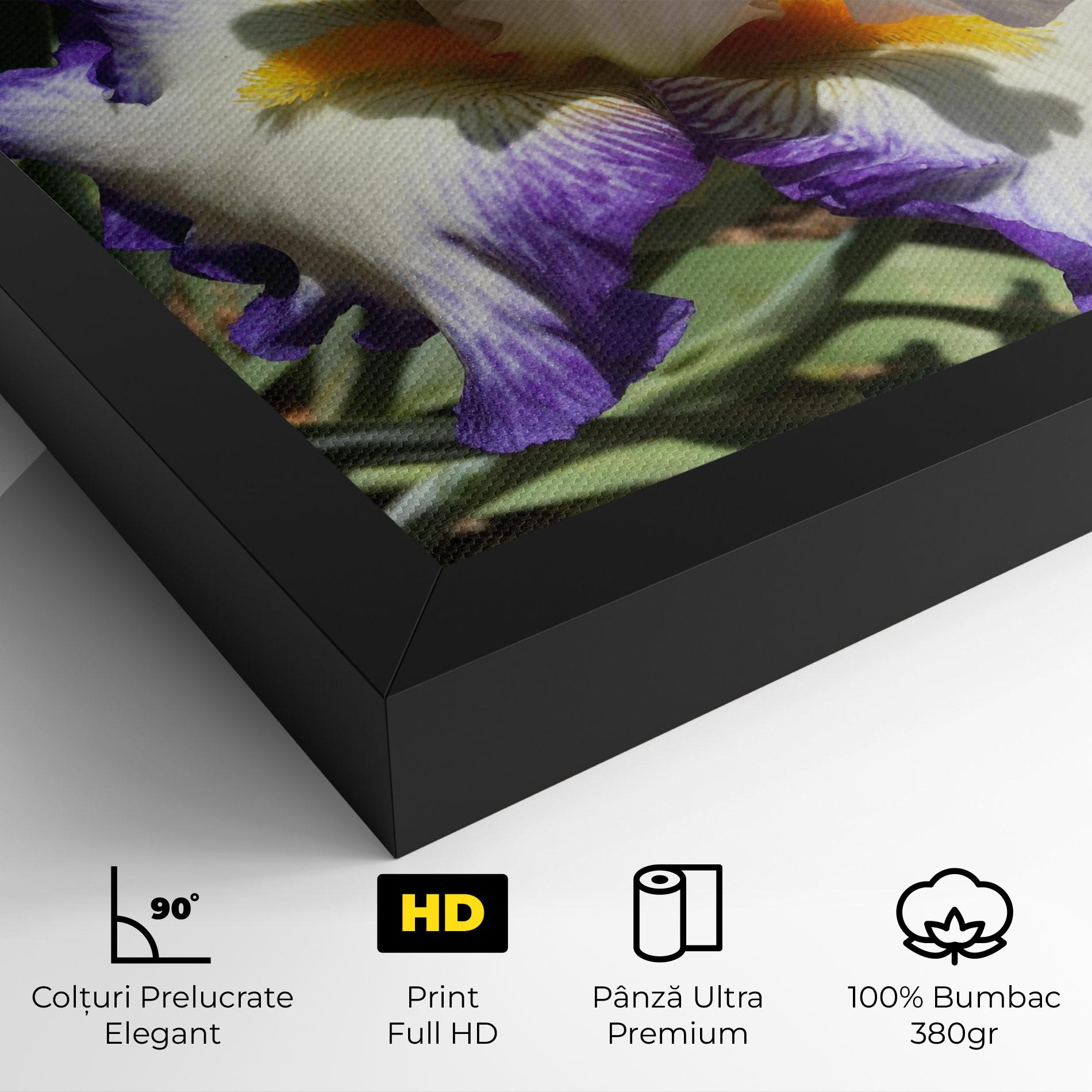 Tablou Canvas Garden White Purple Irirs mockup 4