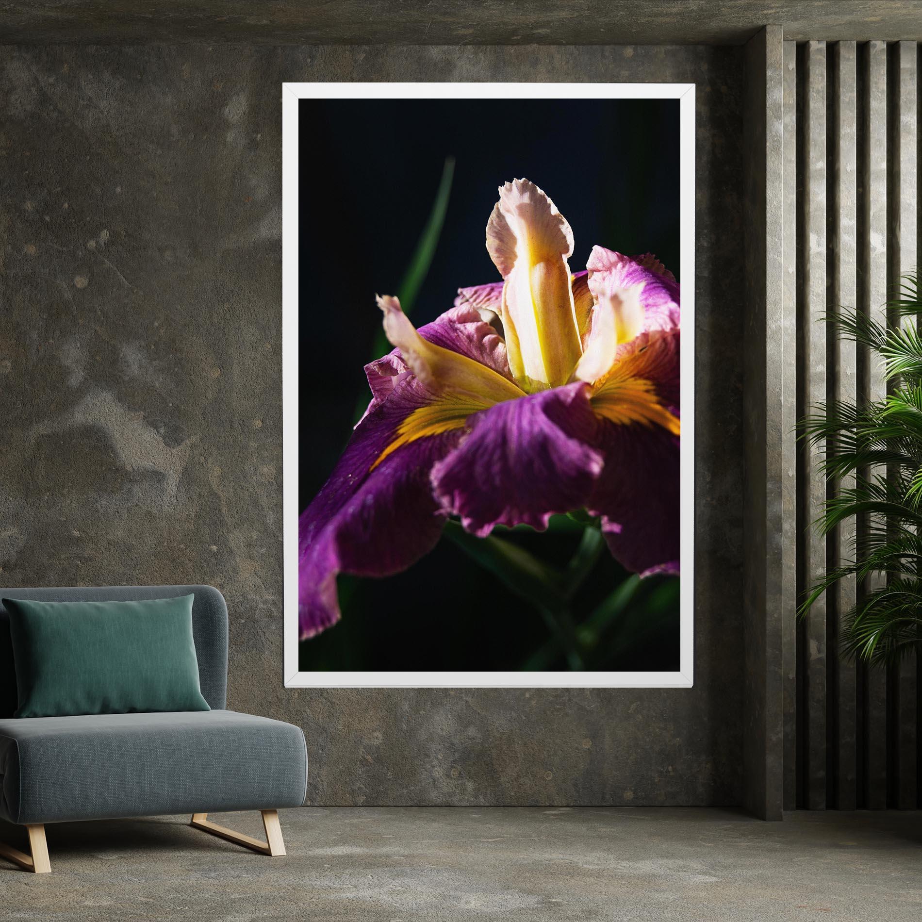 Tablou Canvas Pastel Yellow Iris mockup 7