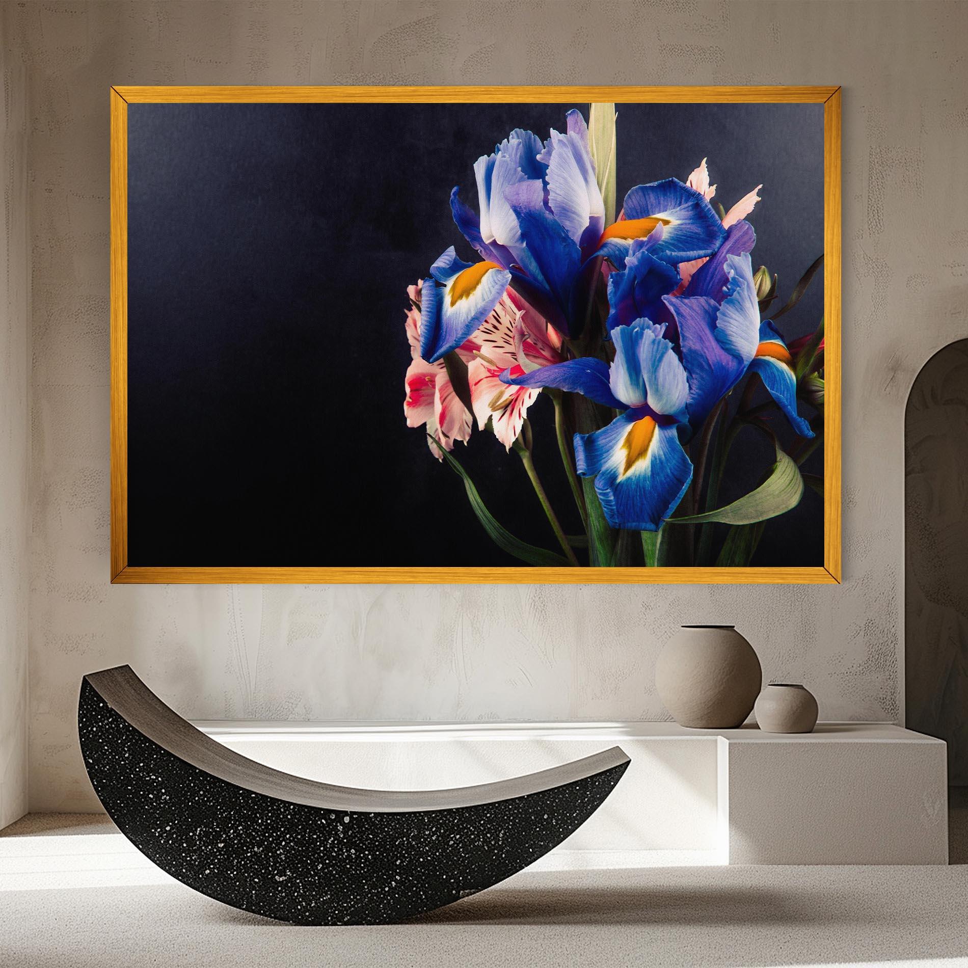 Tablou Canvas Iris Bouquet mockup 8