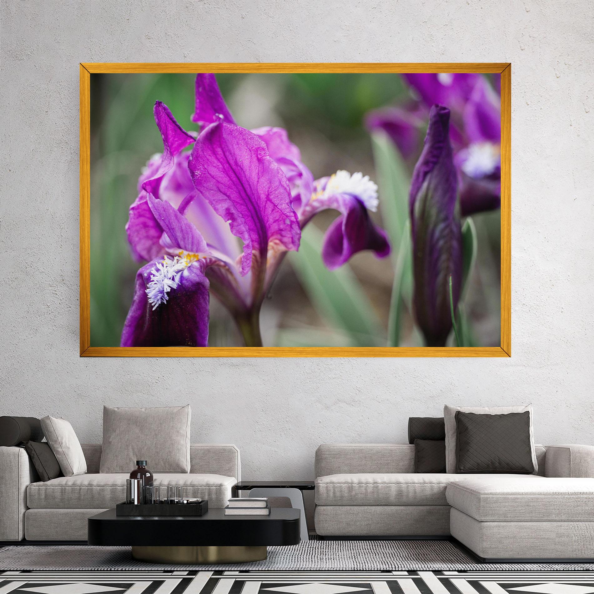 Tablou Canvas Dark Pink Iris mockup 2