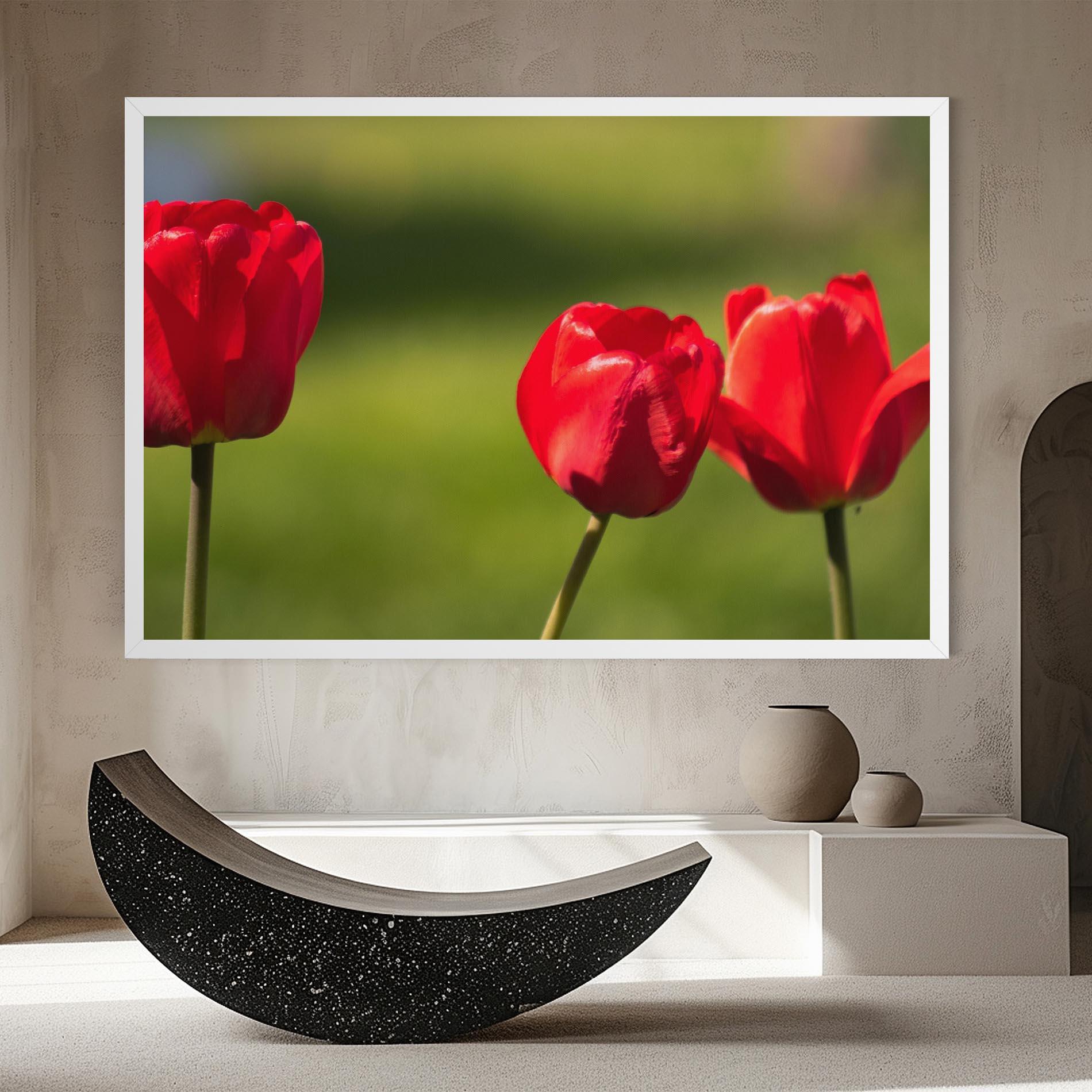 Tablou Canvas 3 Red Tulips mockup 8