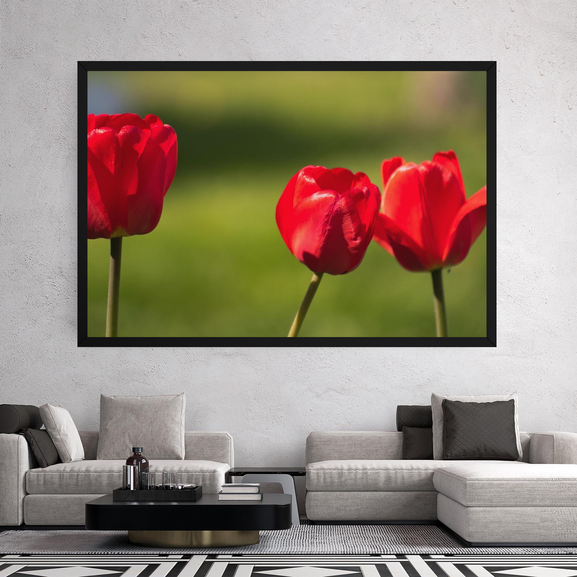 Tablou Canvas 3 Red Tulips mockup 2