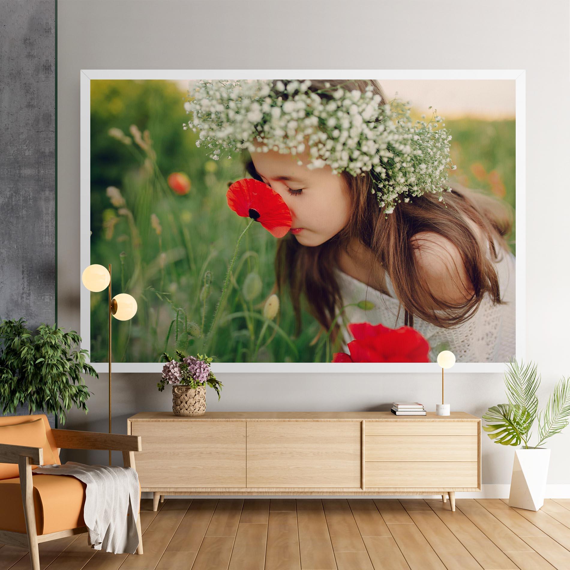 Tablou Canvas Girl With Poppies mockup 9