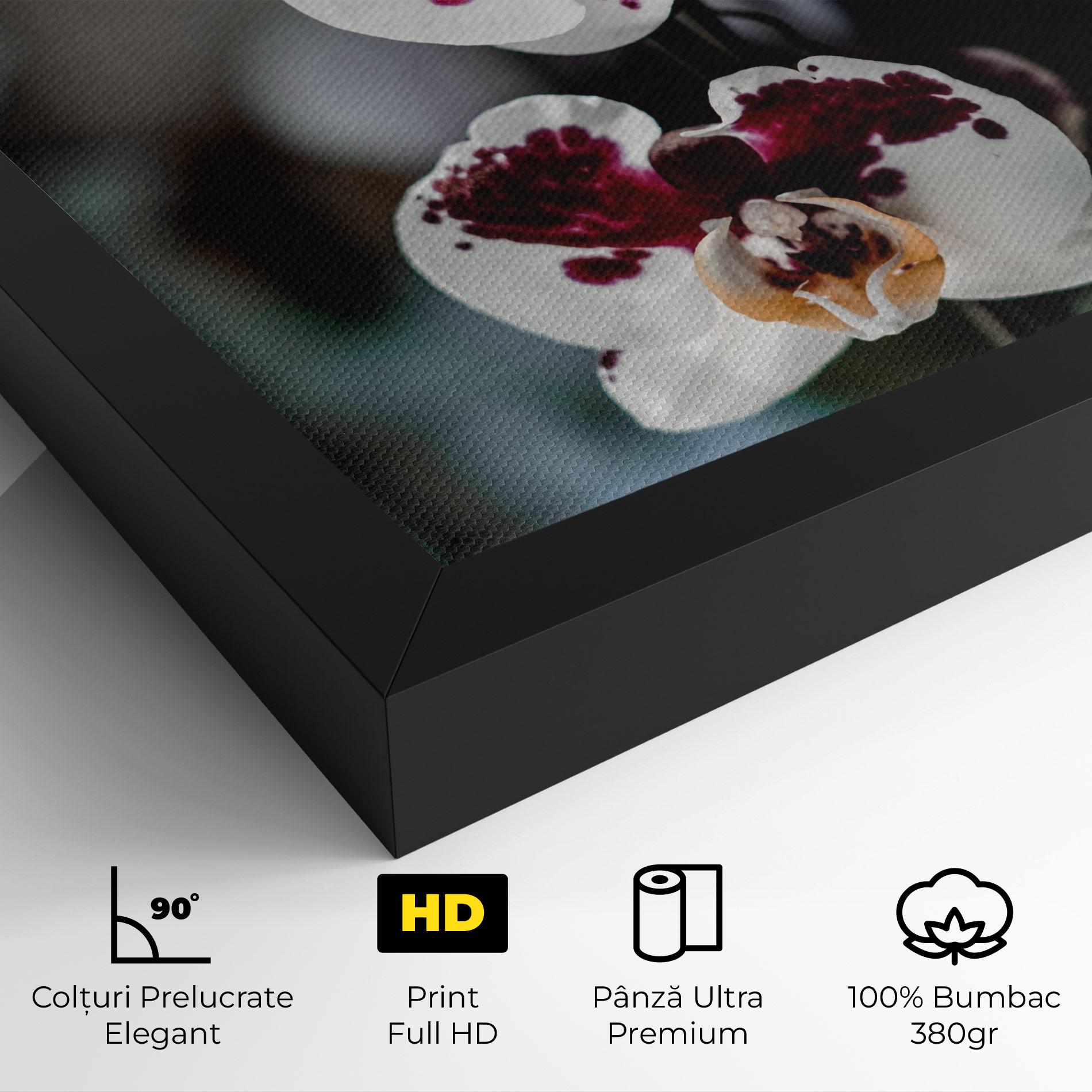 Tablou Canvas Dark Purple Orchid mockup 4