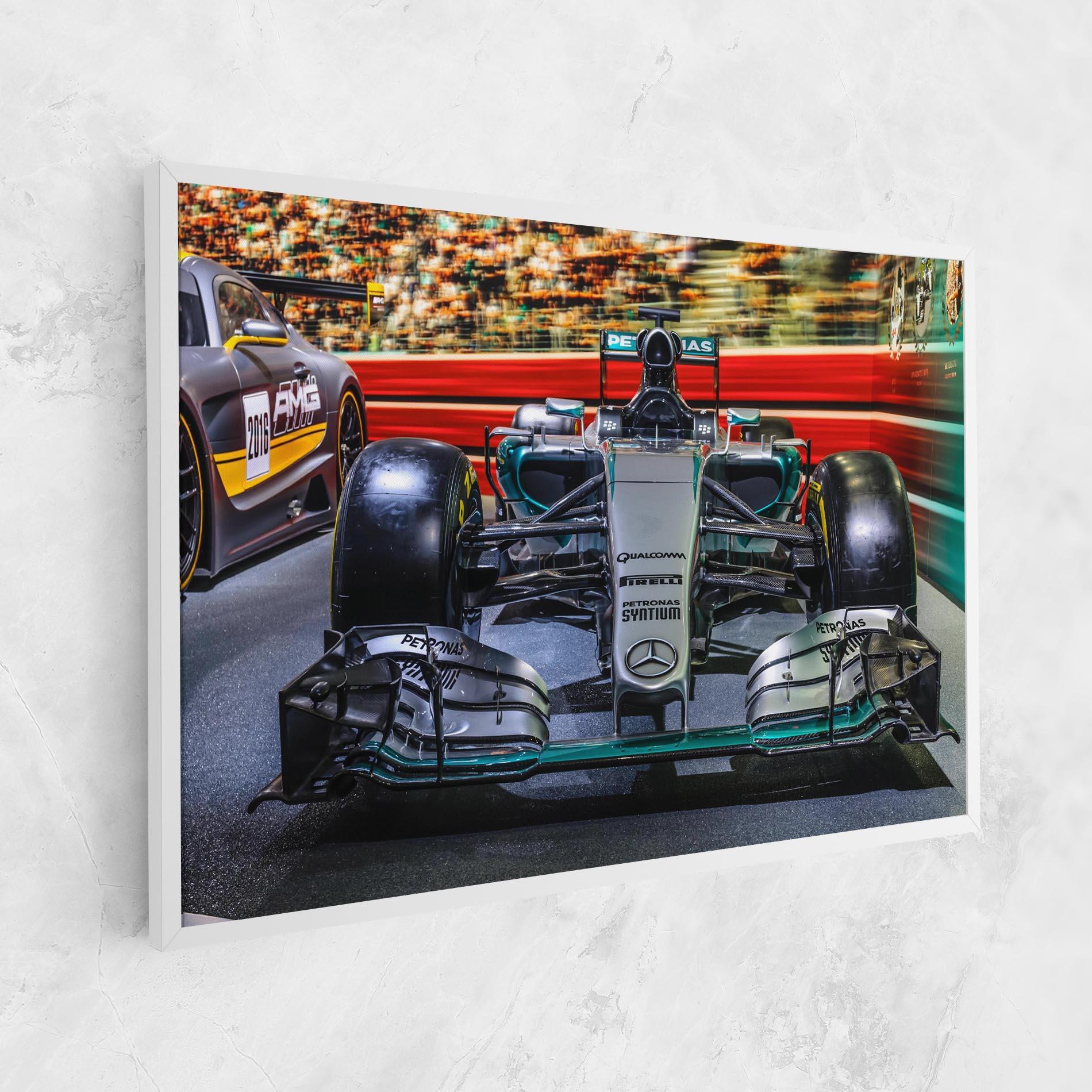 Tablou Canvas Black Green F1 mockup 1