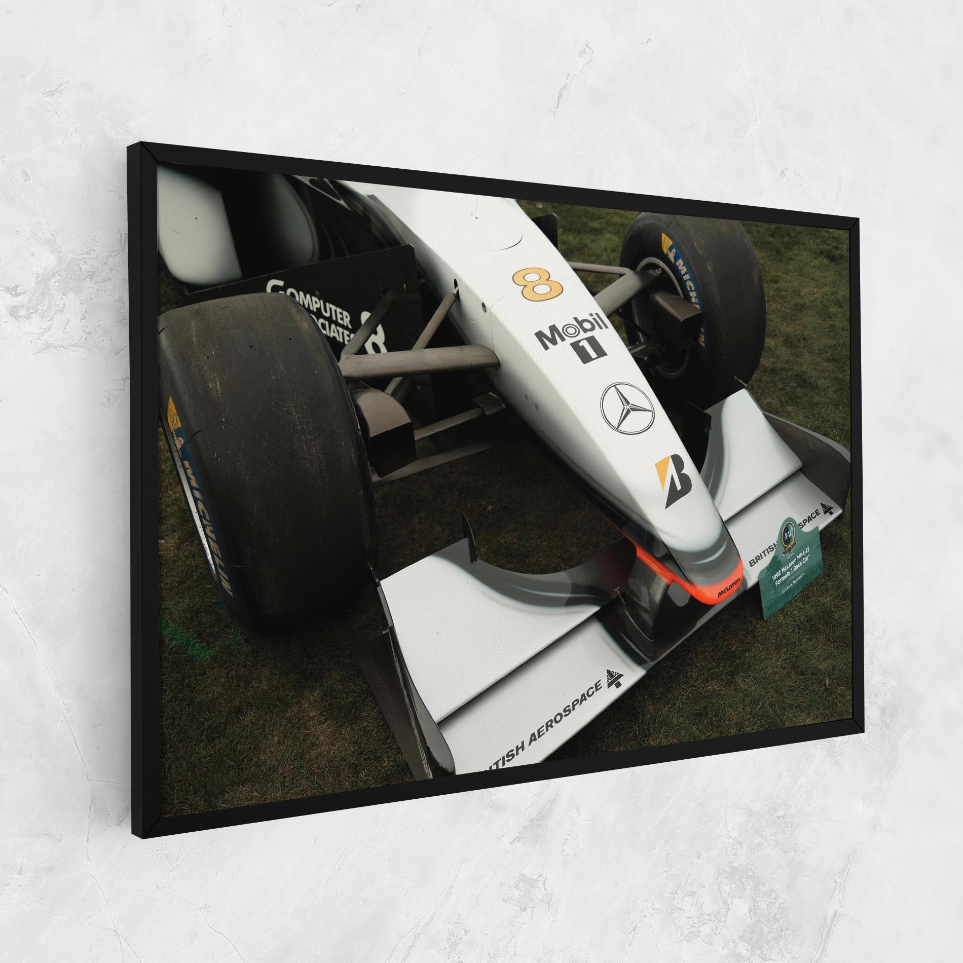 Tablou Canvas White F1 Car mockup 1