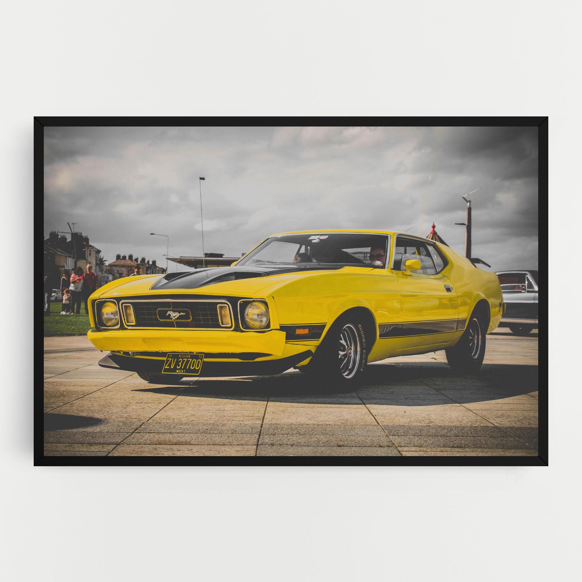 Tablou Canvas Vintage Yellow Car mockup 0
