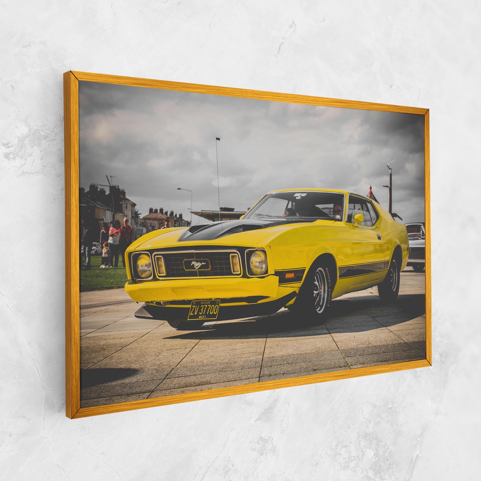 Tablou Canvas Vintage Yellow Car mockup 1