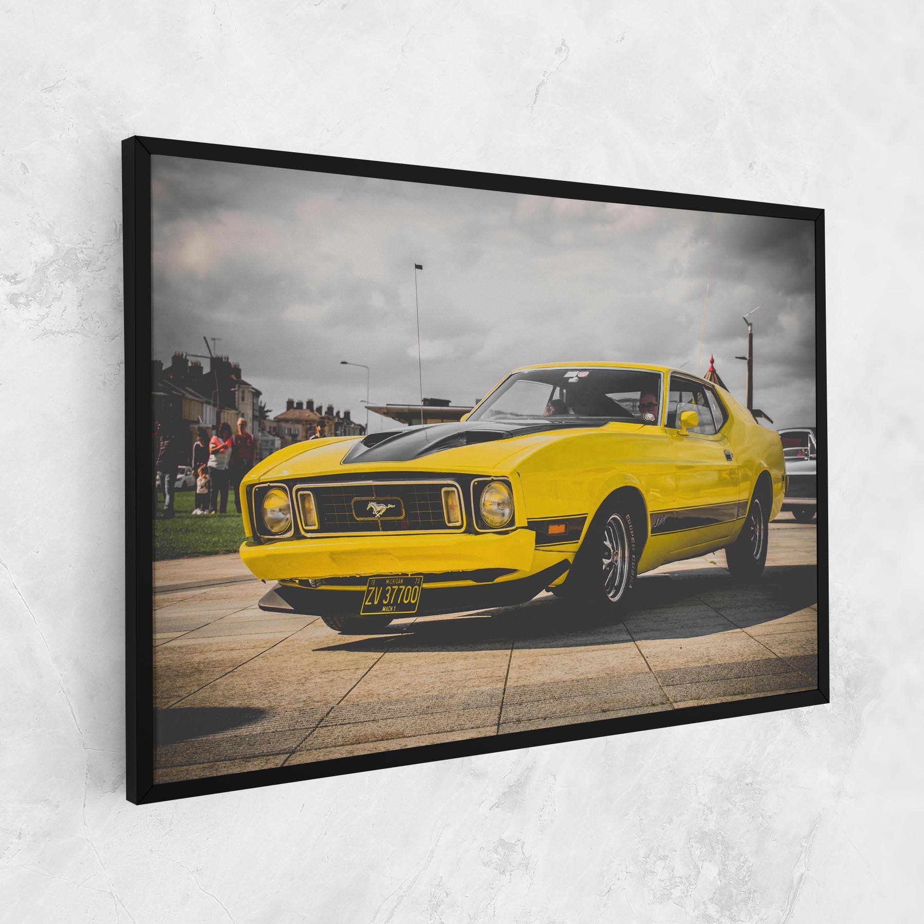 Tablou Canvas Vintage Yellow Car mockup 1