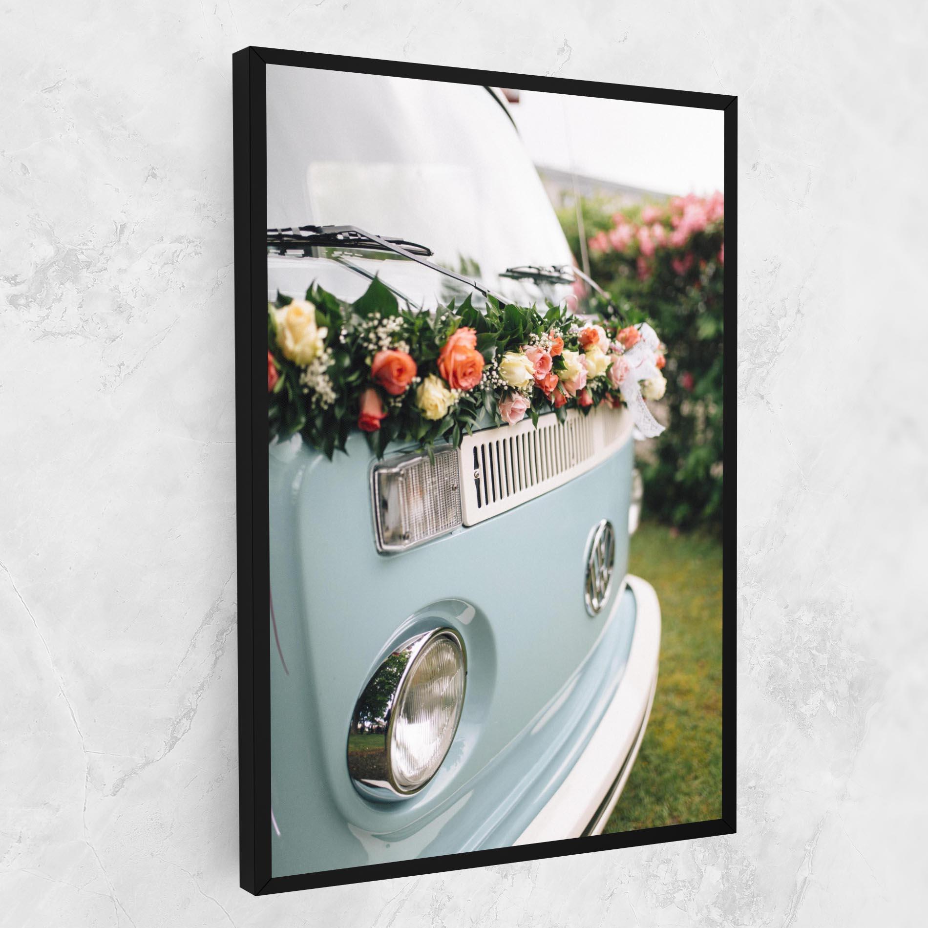 Tablou Canvas Vintage Rose Van mockup 1