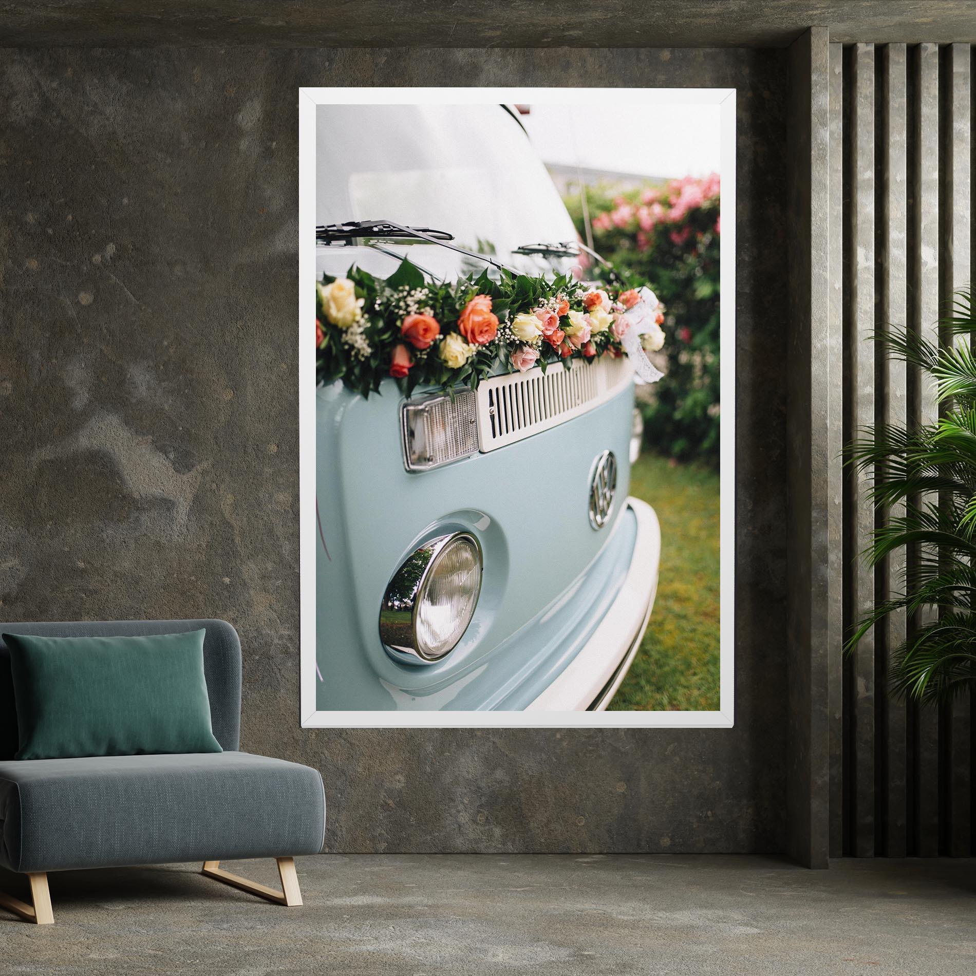 Tablou Canvas Vintage Rose Van mockup 7