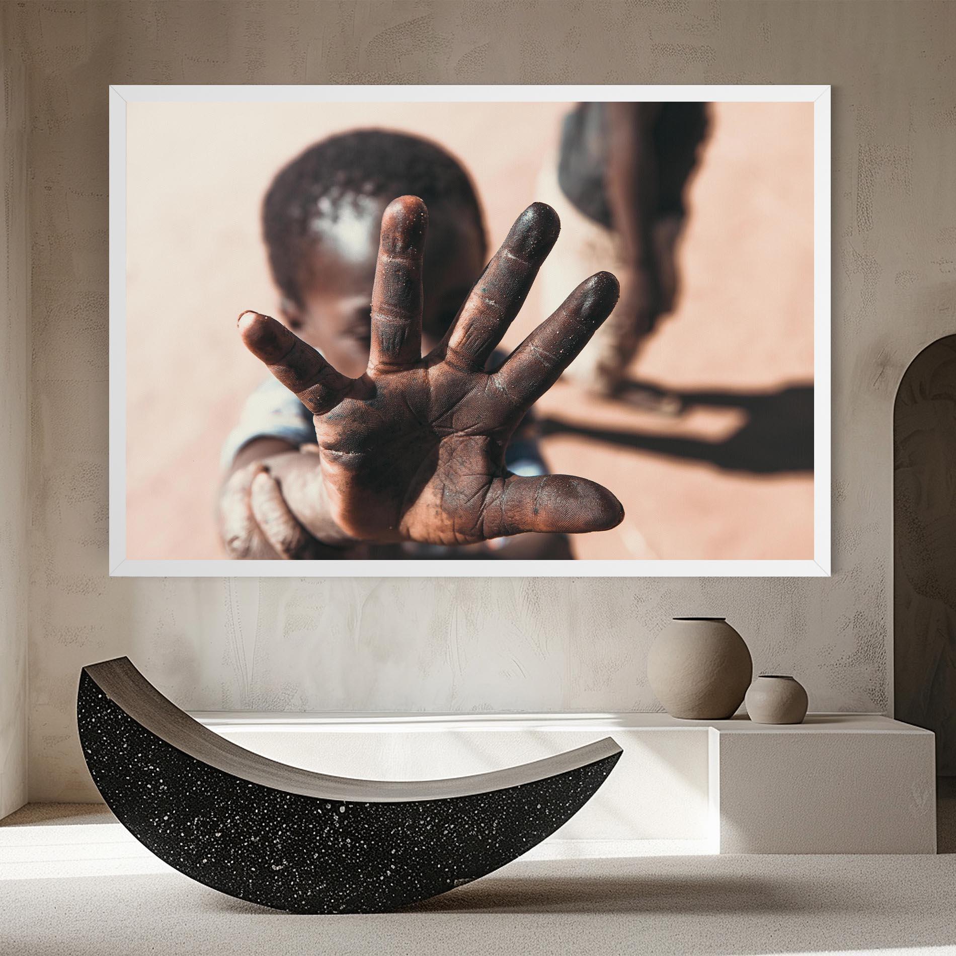 Tablou Canvas Little Dirty Hand mockup 8