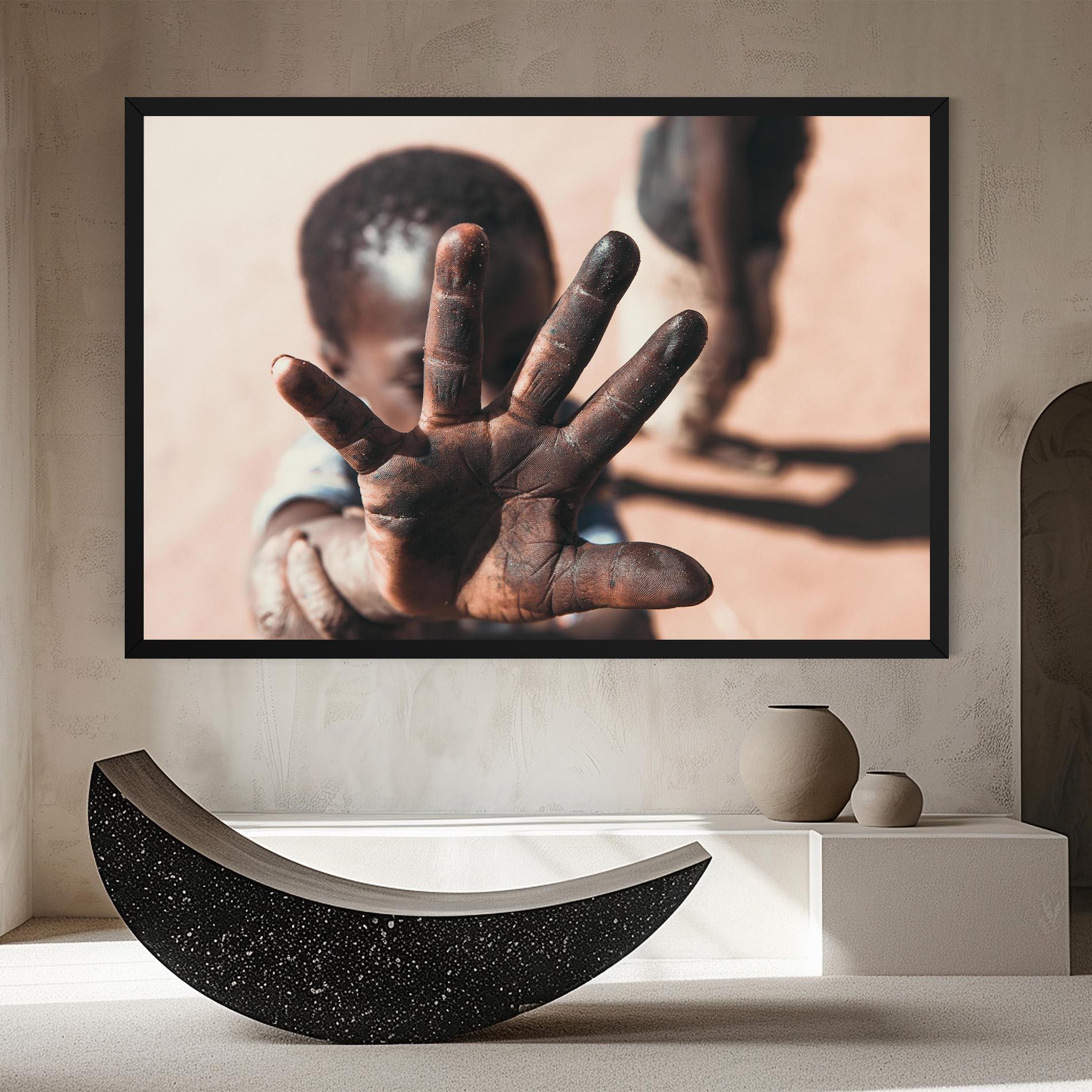 Tablou Canvas Little Dirty Hand mockup 8