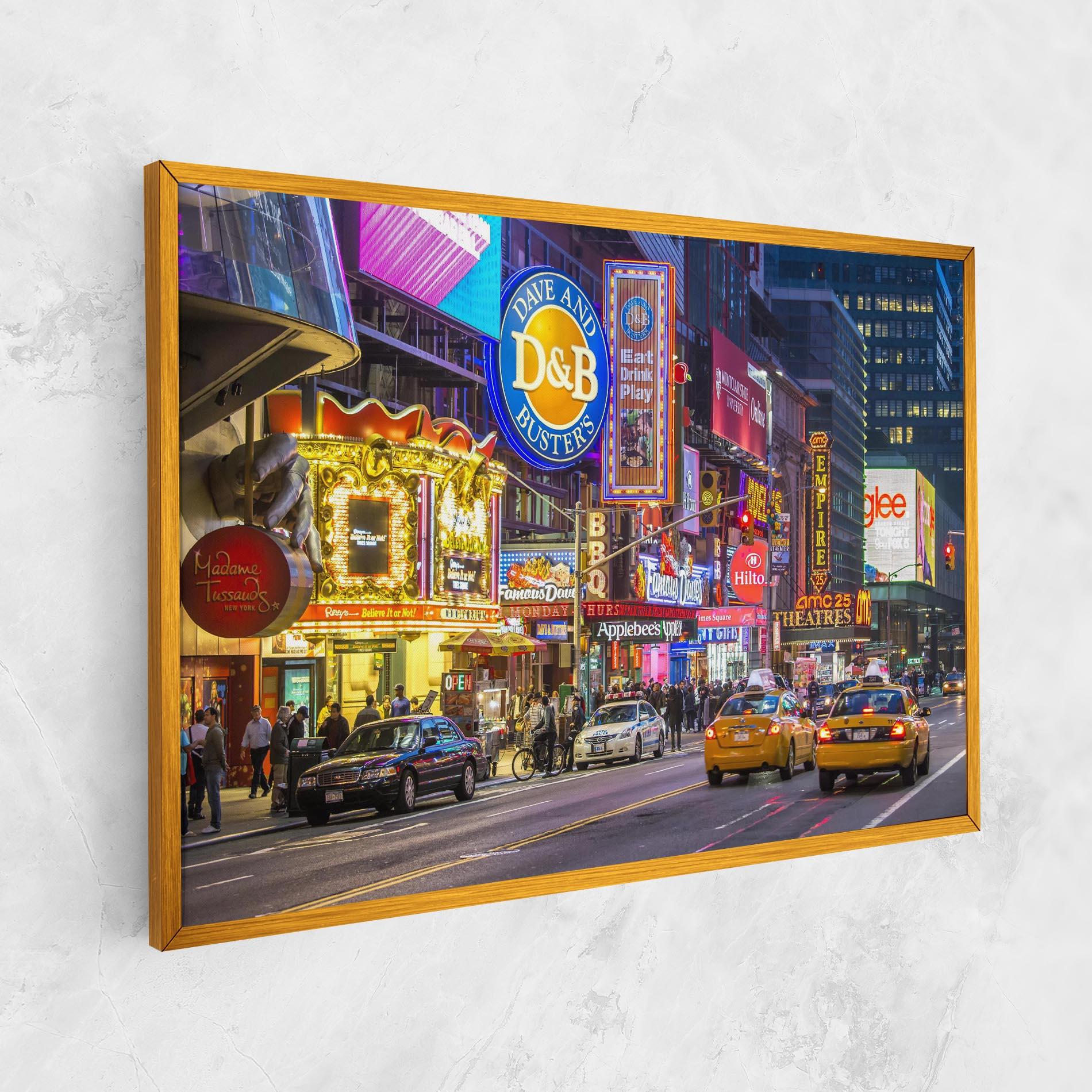 Tablou Canvas New York Lights mockup 1