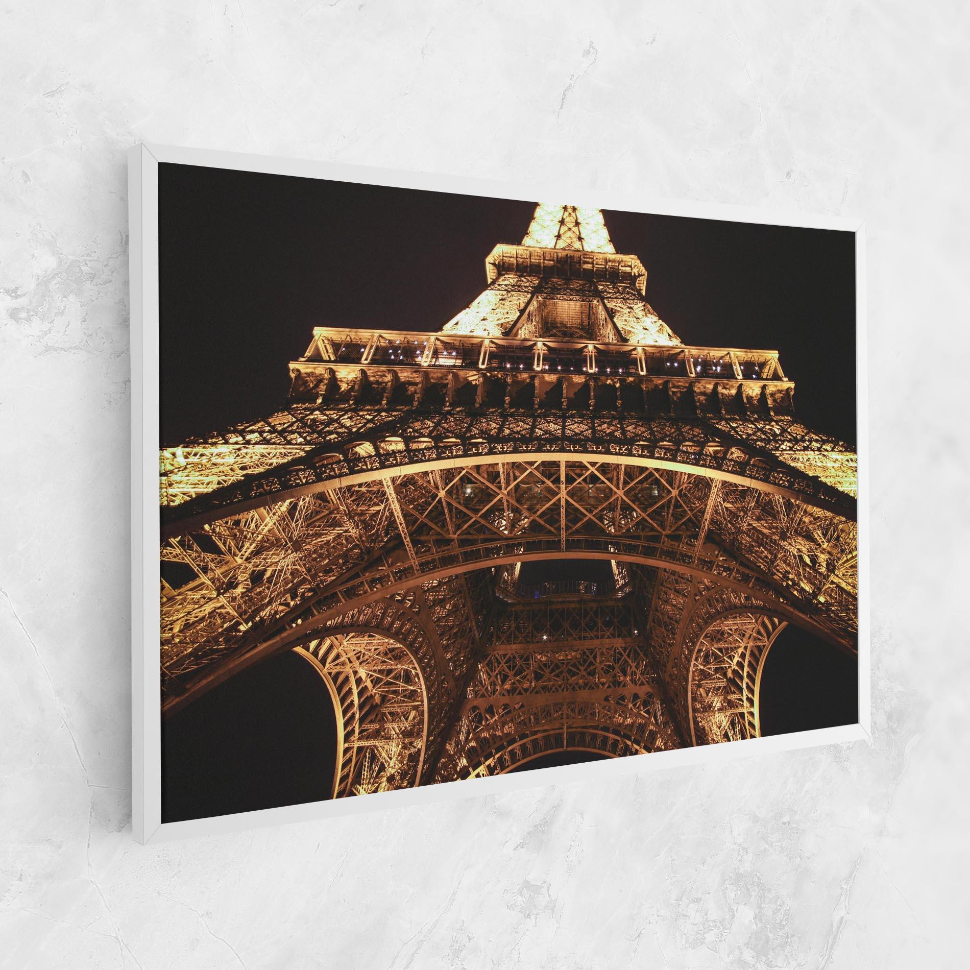 Tablou Canvas Eiffel Tower At Night mockup 1