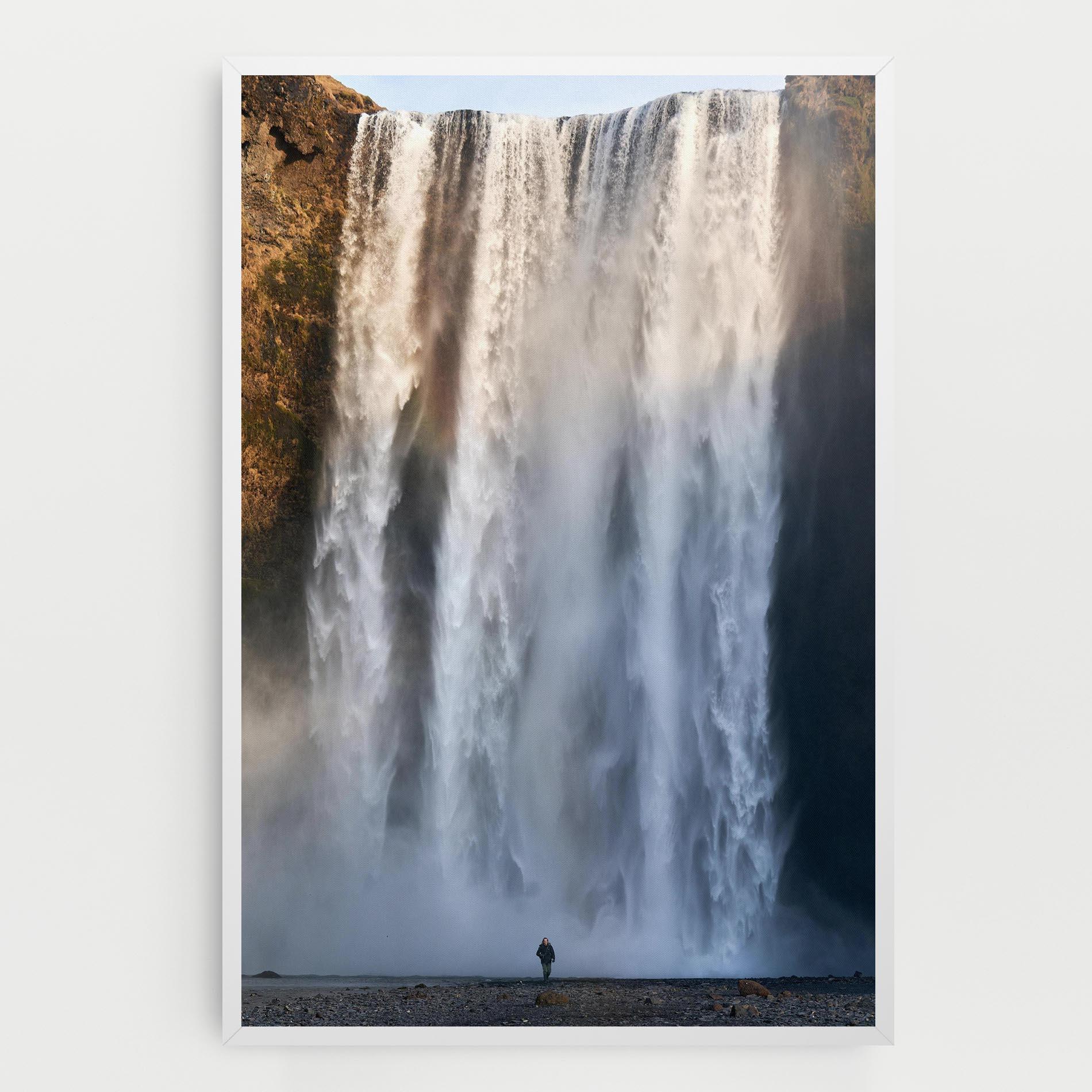 Tablou Canvas Small Man Waterfall mockup 0