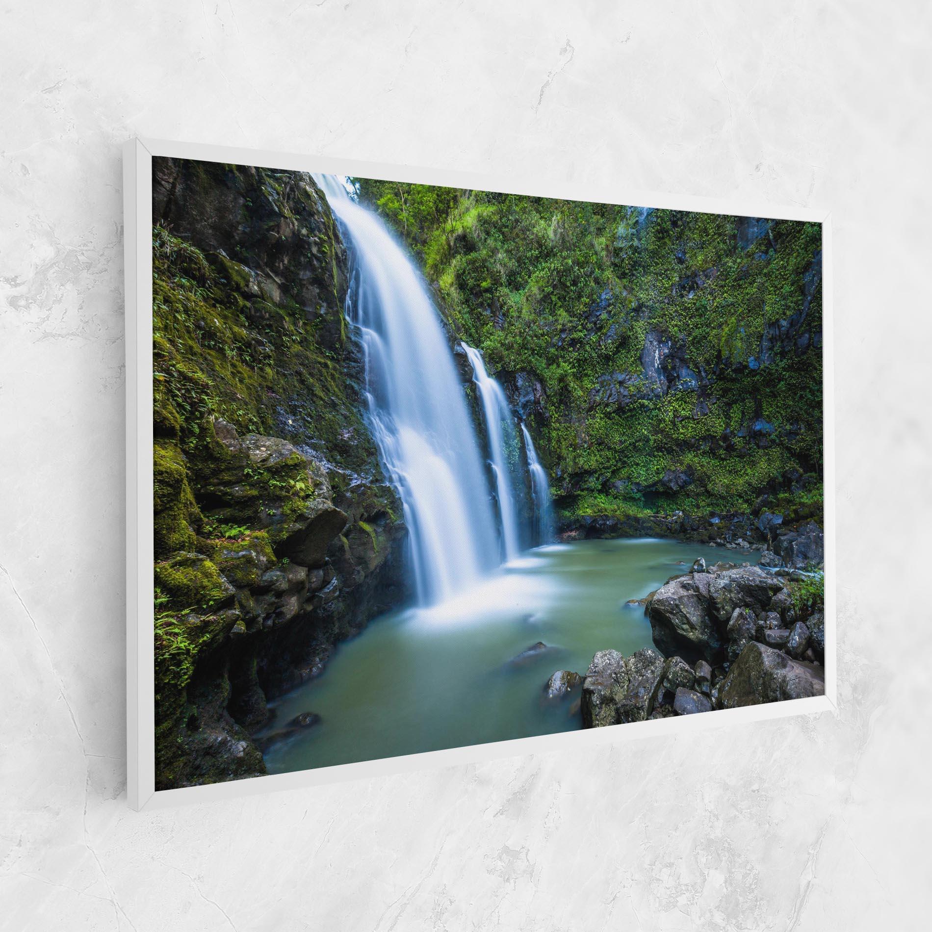 Tablou Canvas Swimming In Waterfall mockup 1
