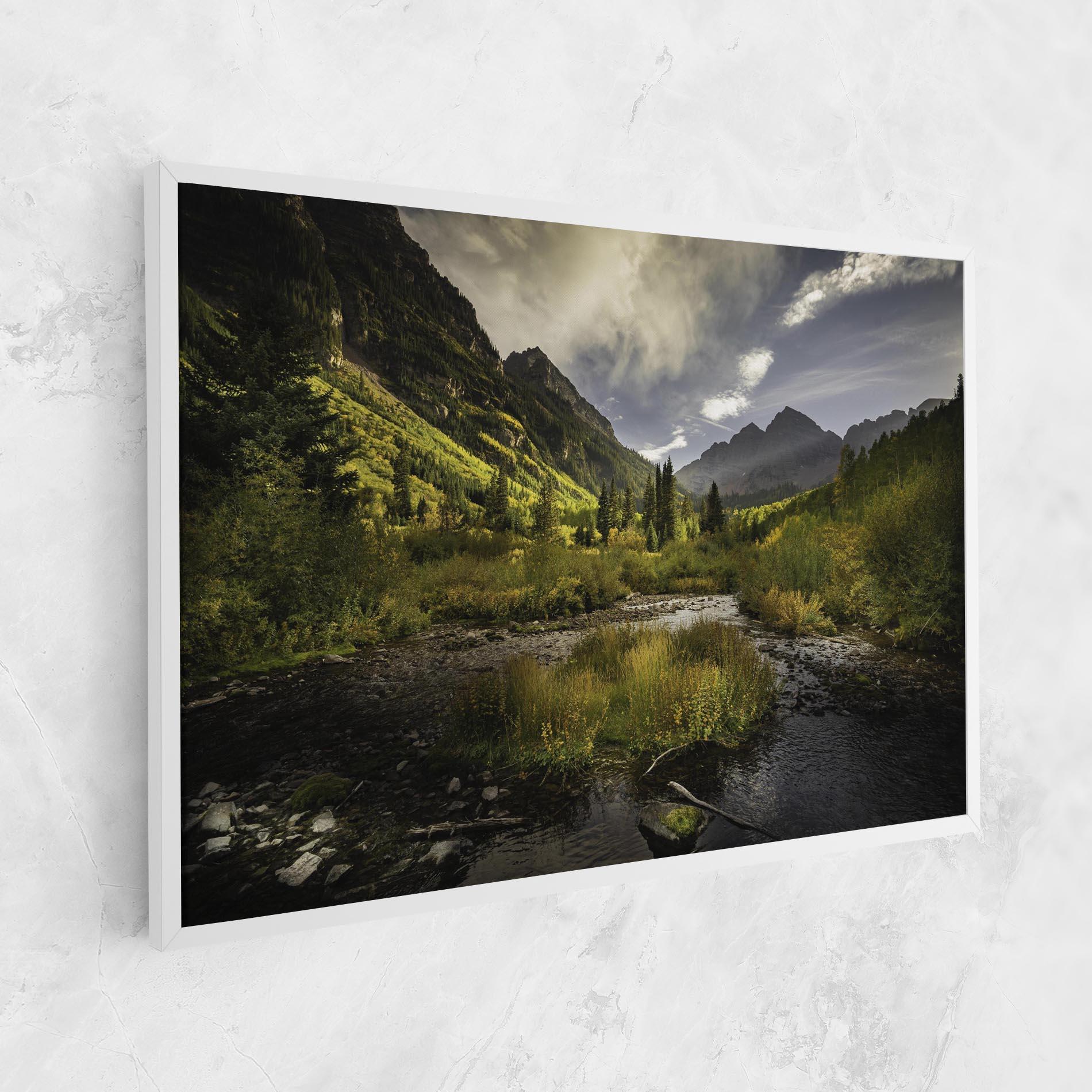Tablou Canvas Cloudy Lake mockup 1