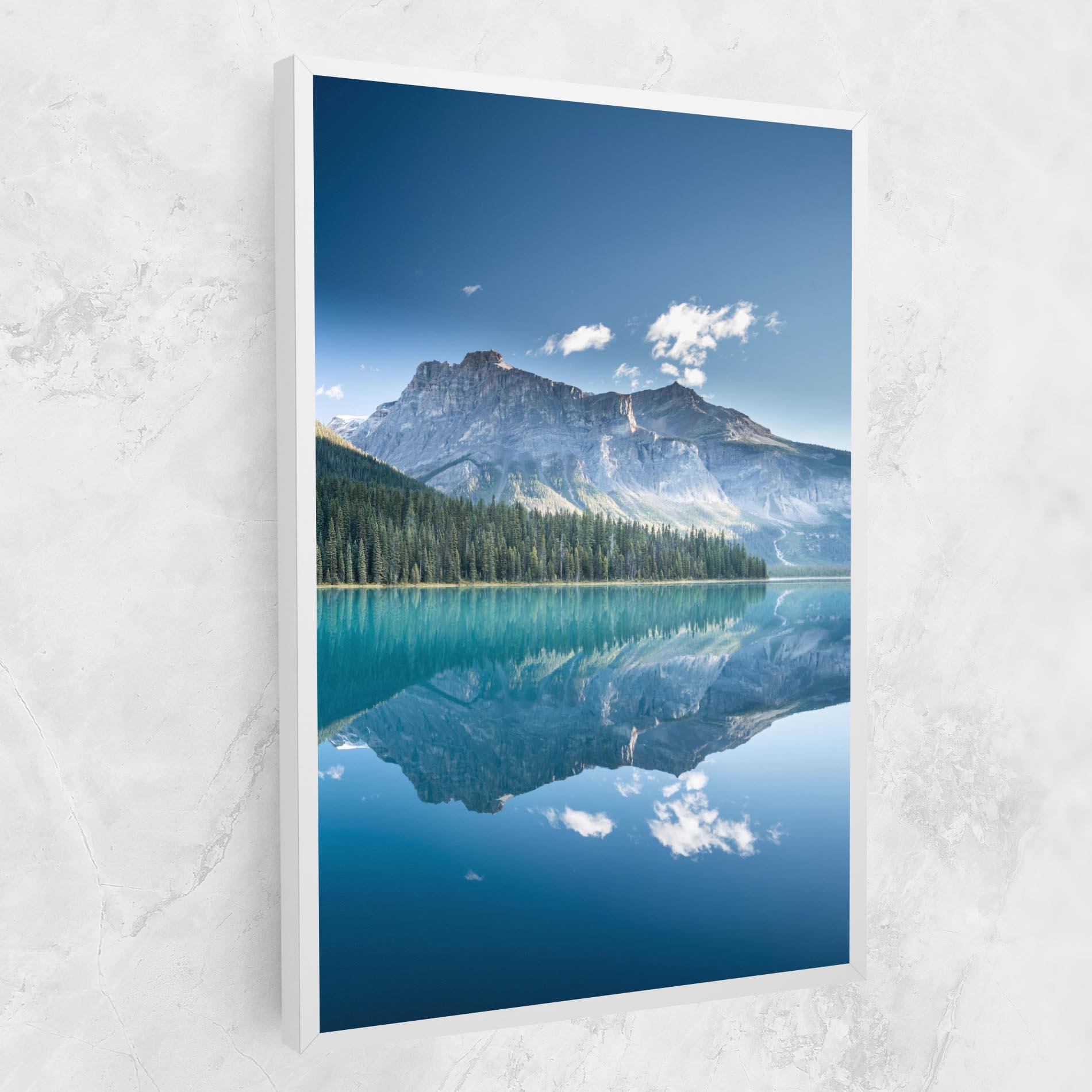 Tablou Canvas Blue Mountain Lake mockup 1