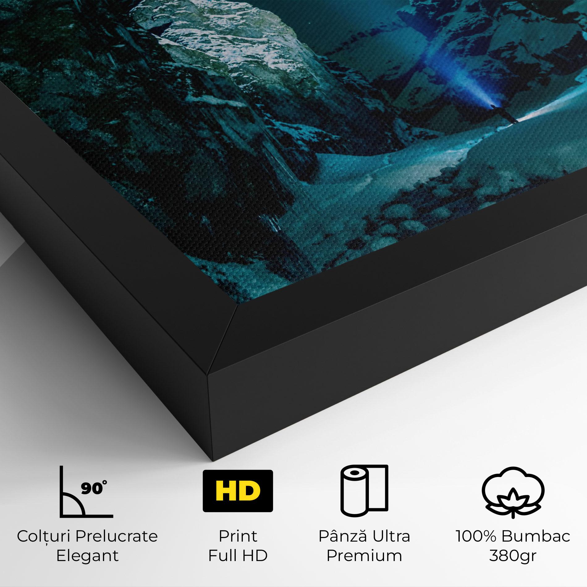 Tablou Canvas Green Light Mountain mockup 4
