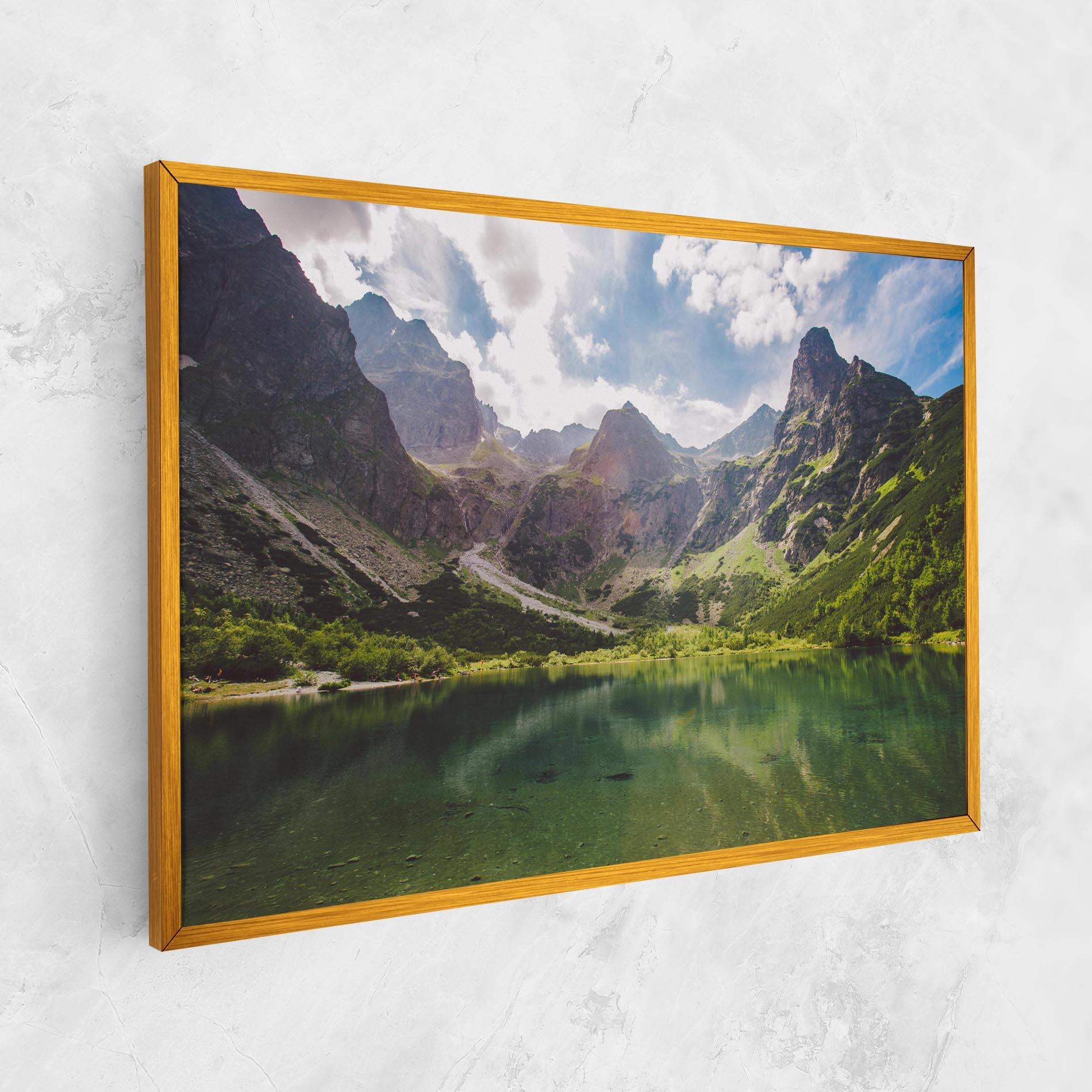 Tablou Canvas Green Mountain mockup 1