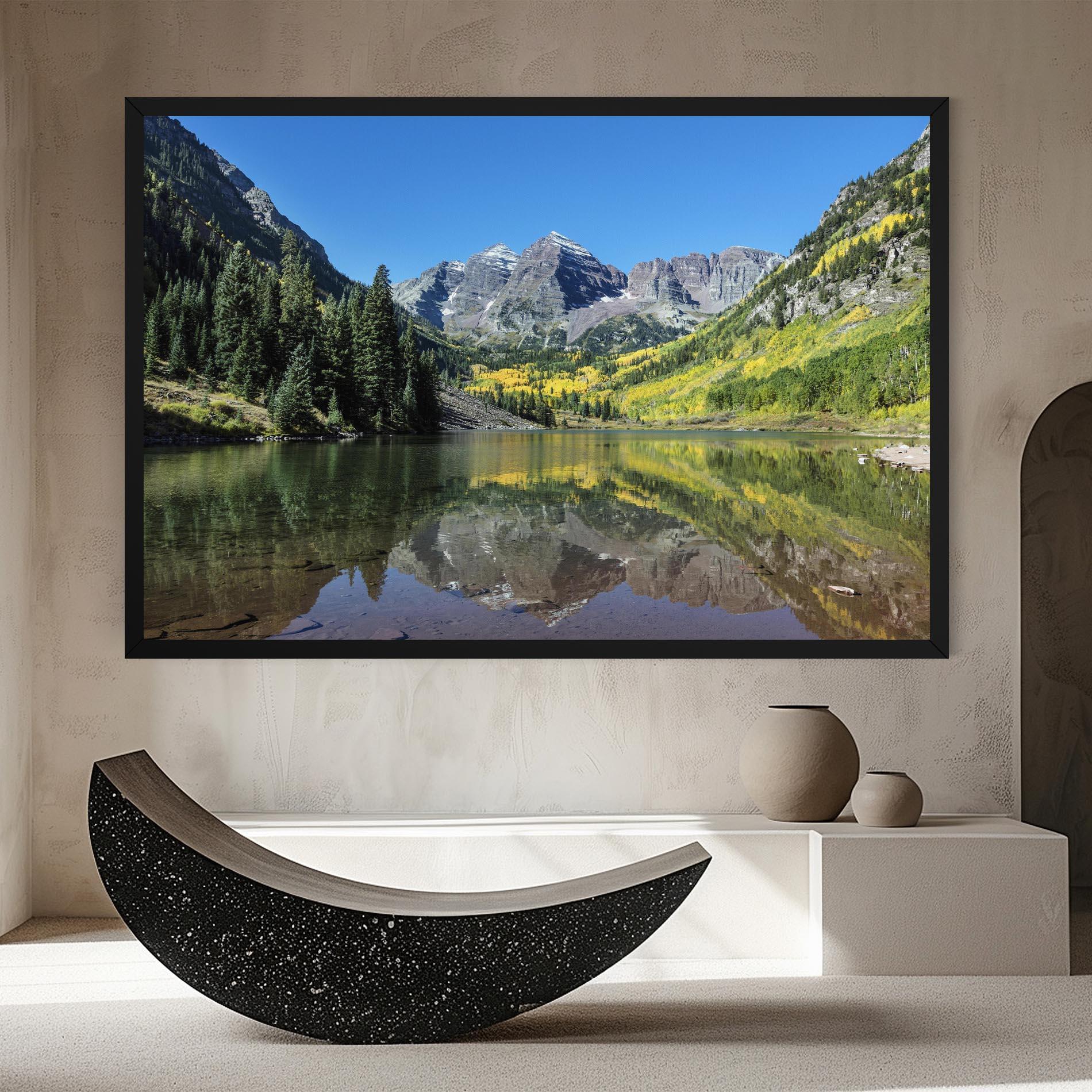 Tablou Canvas Lake Green Mountain mockup 8