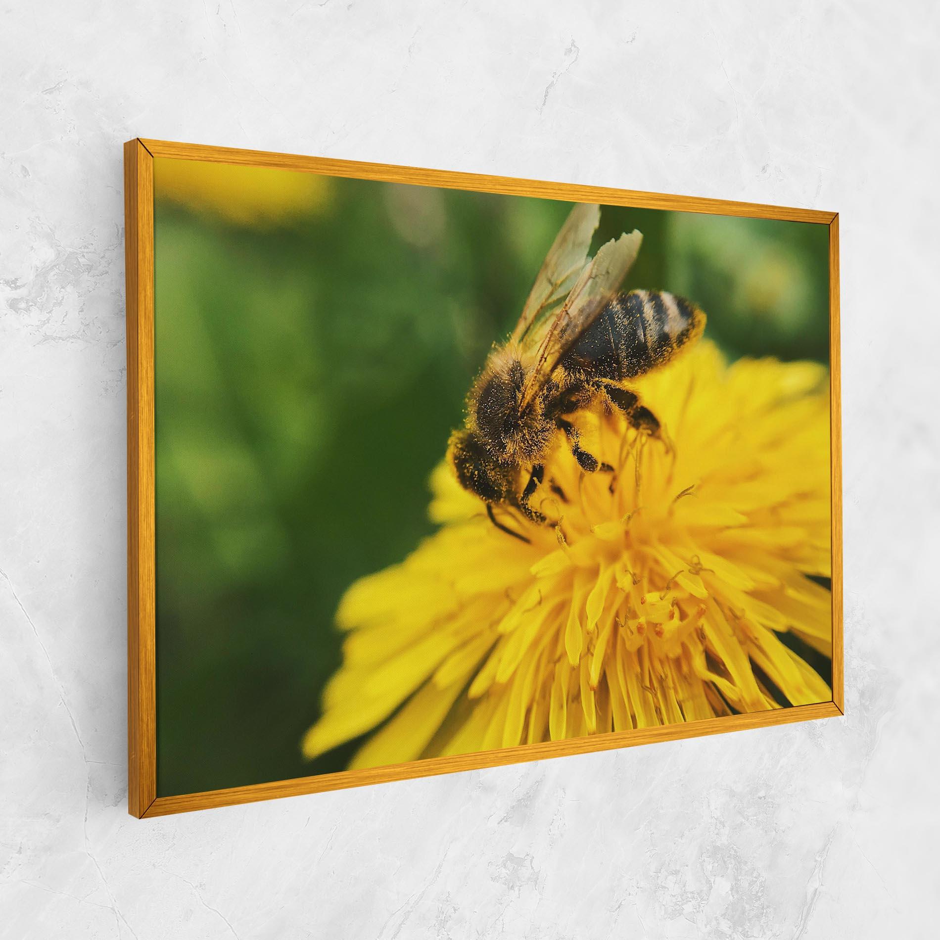 Tablou Canvas Spring Bee mockup 1