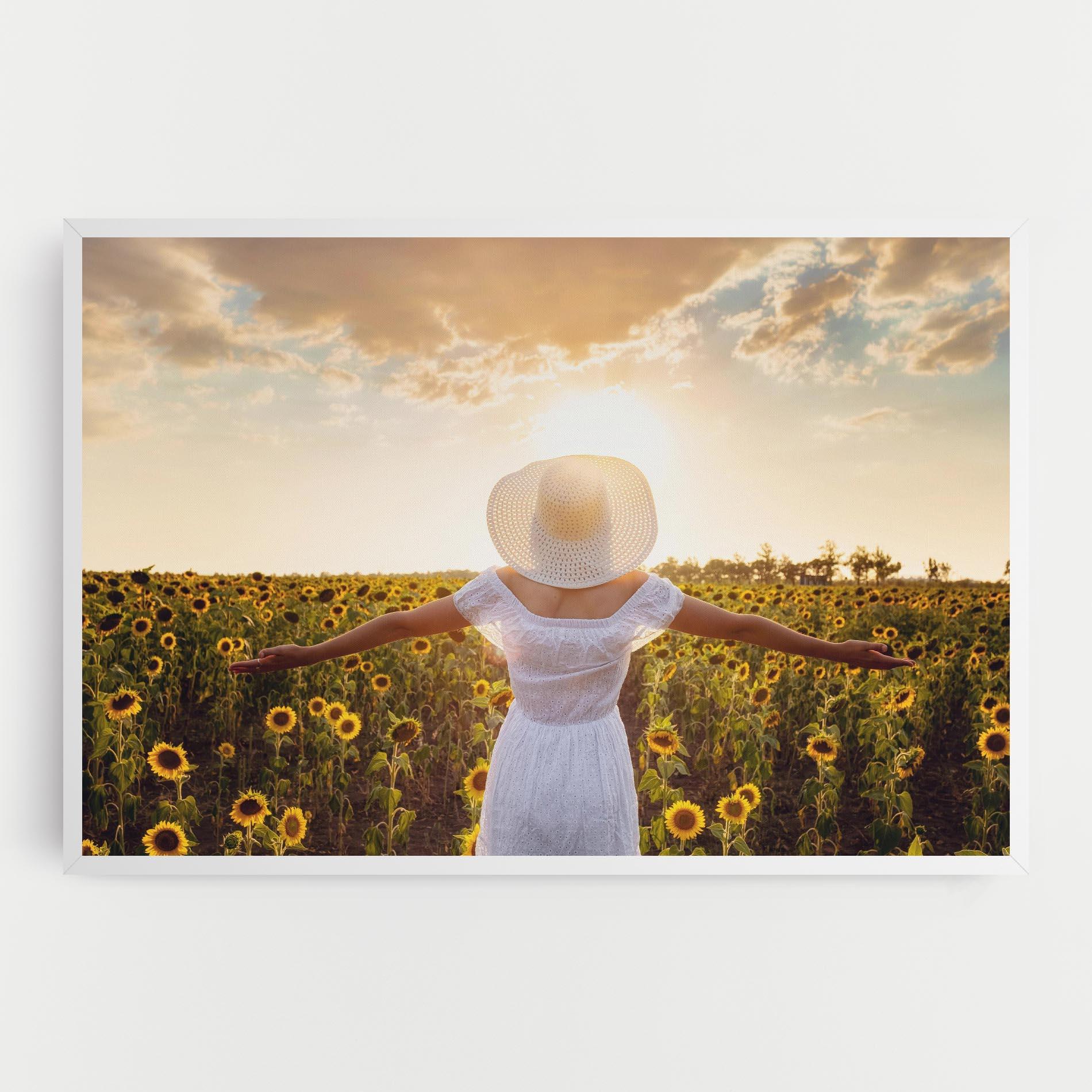 Tablou Canvas Girl In Nature mockup 0