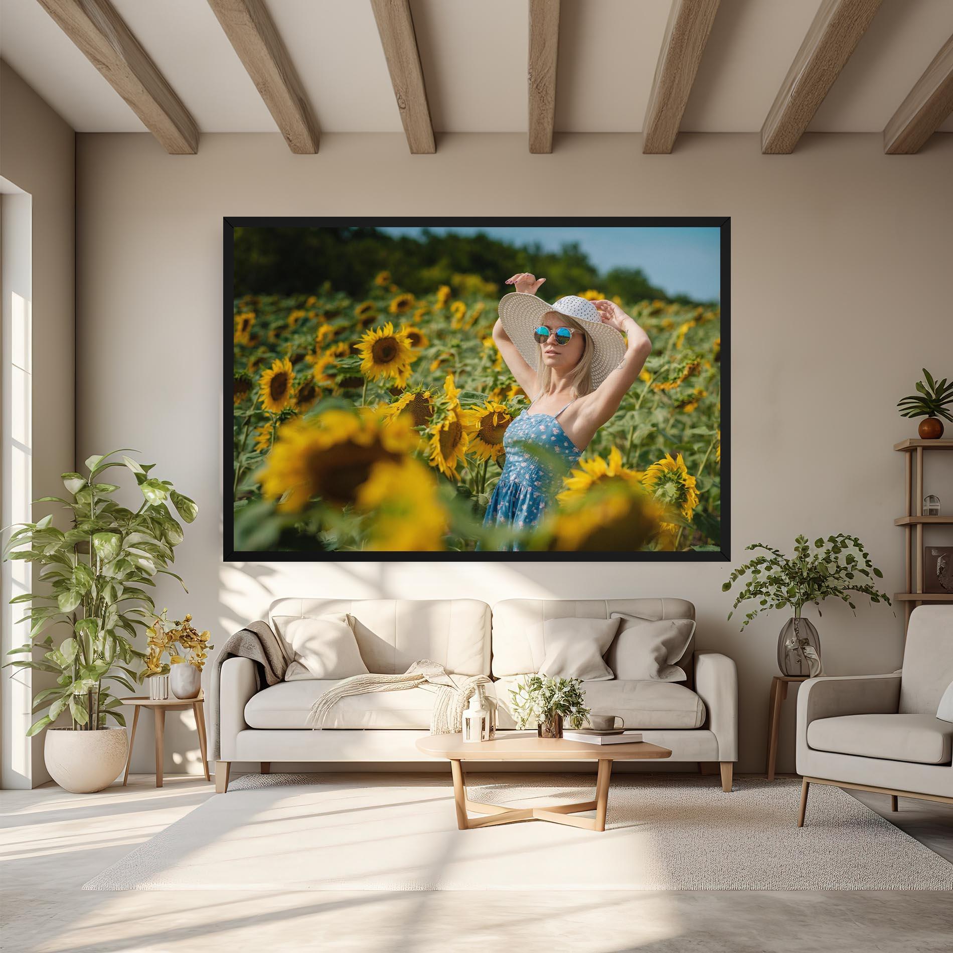 Tablou Canvas Model Posing mockup 6