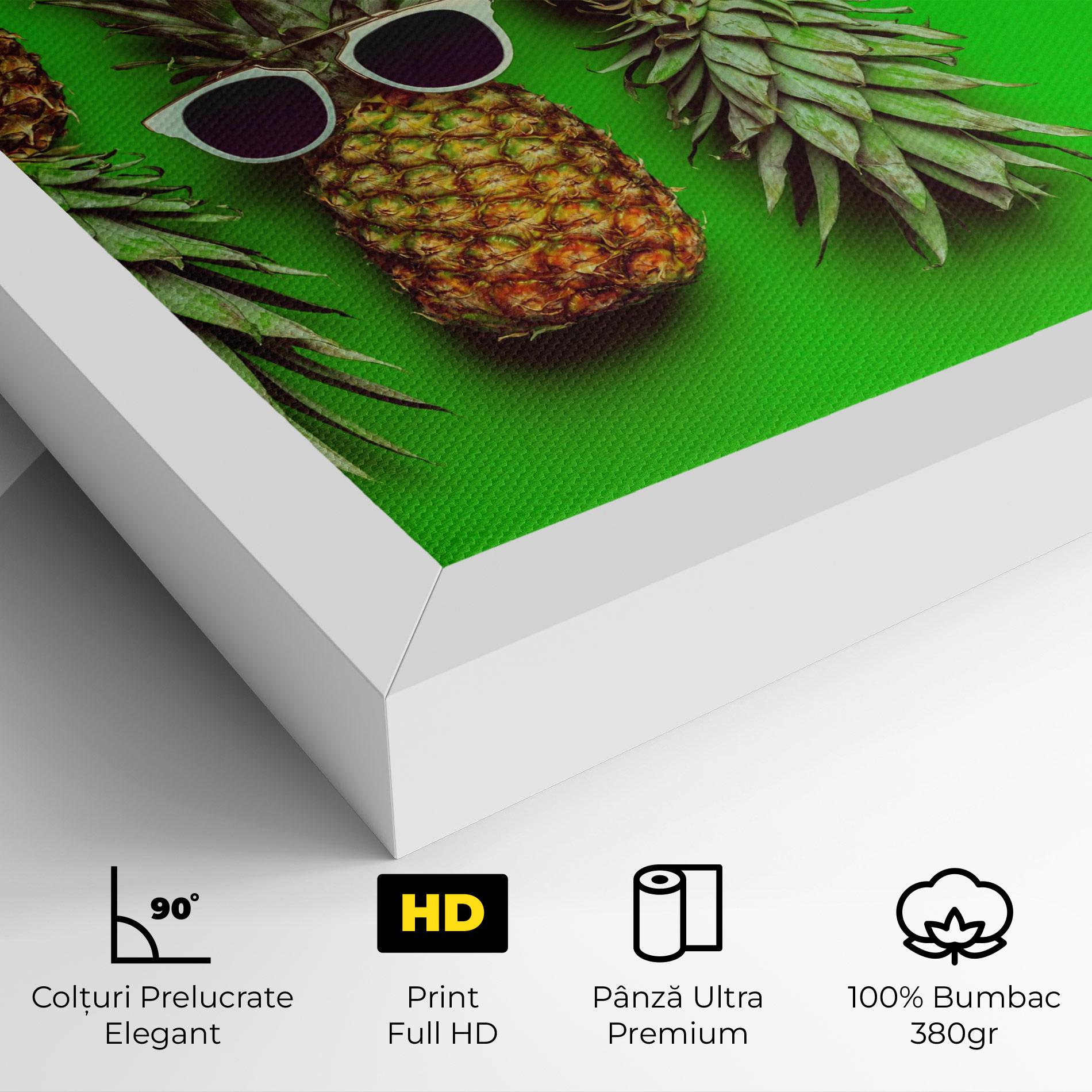 Tablou Canvas Green Pineapple mockup 4