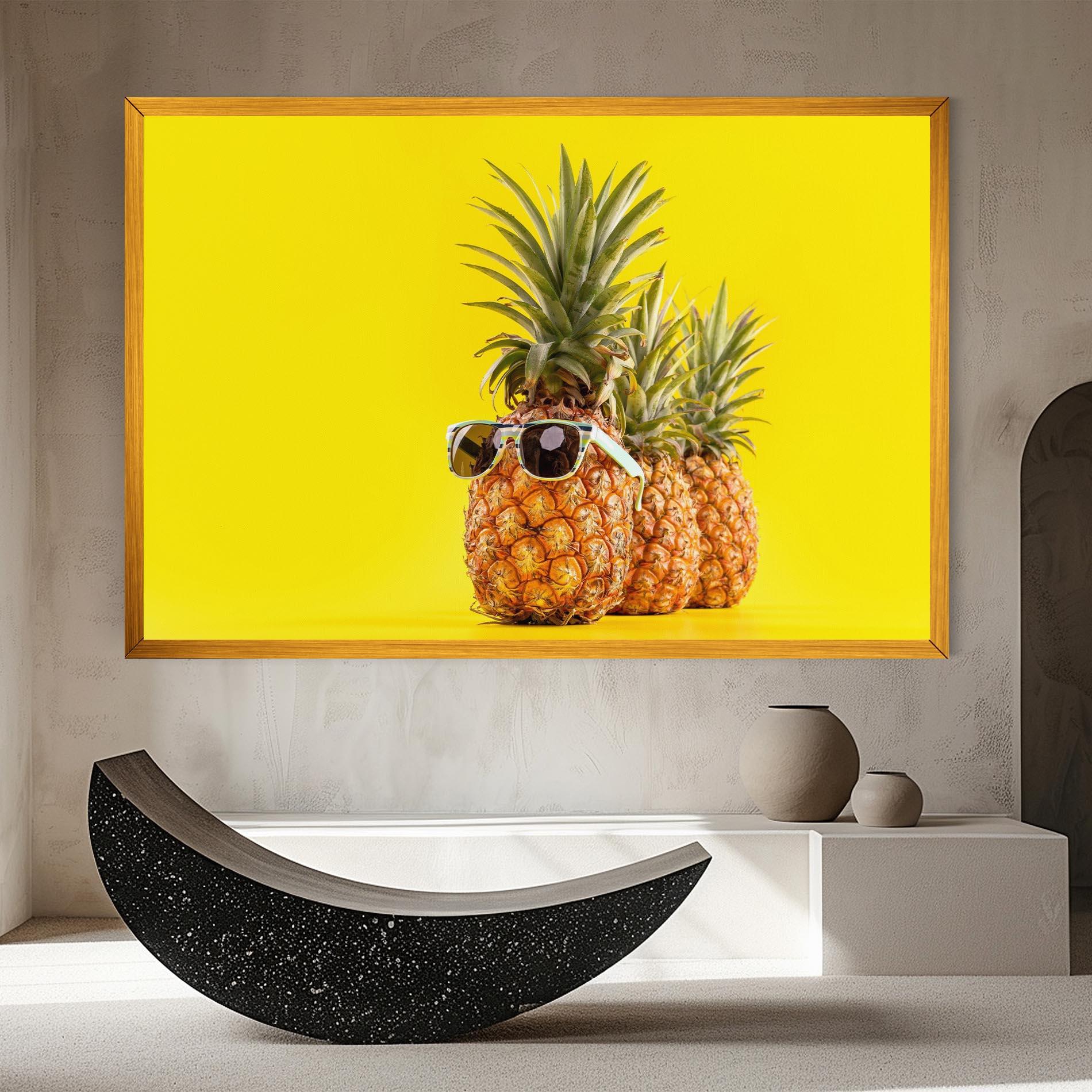 Tablou Canvas Pineapple Looking Up mockup 8