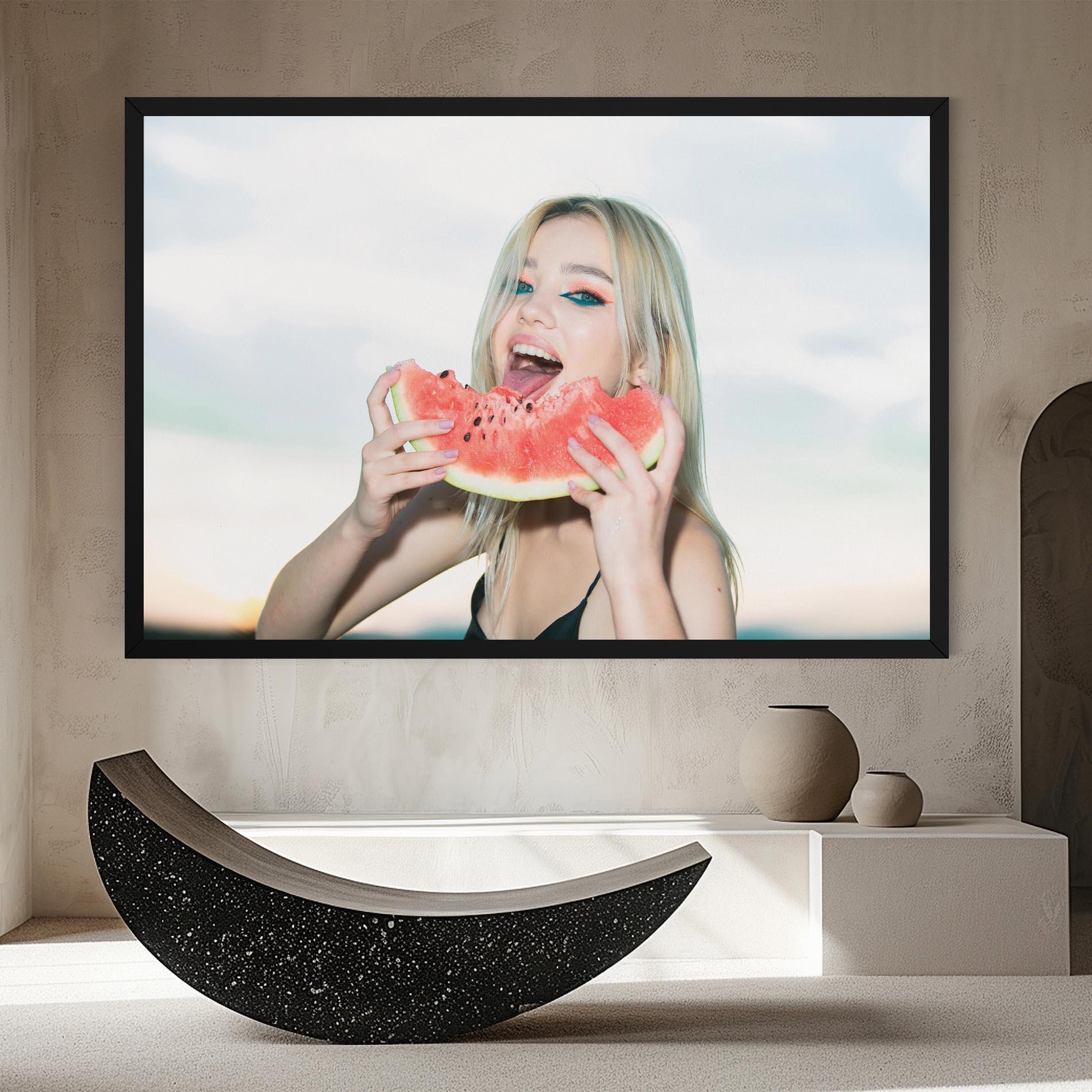 Tablou Canvas Eating Watermelon mockup 8